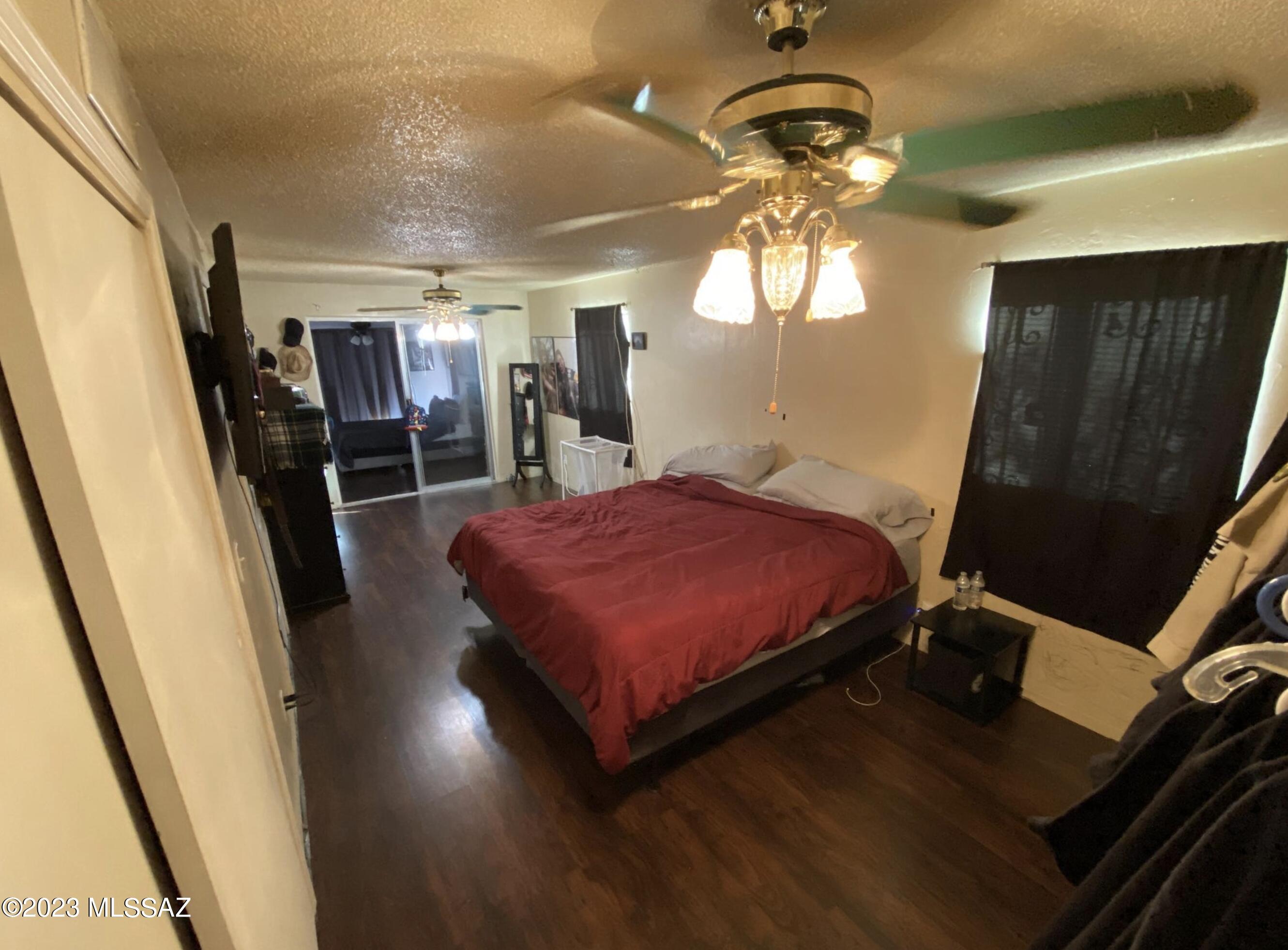 Country Club Park - Residential