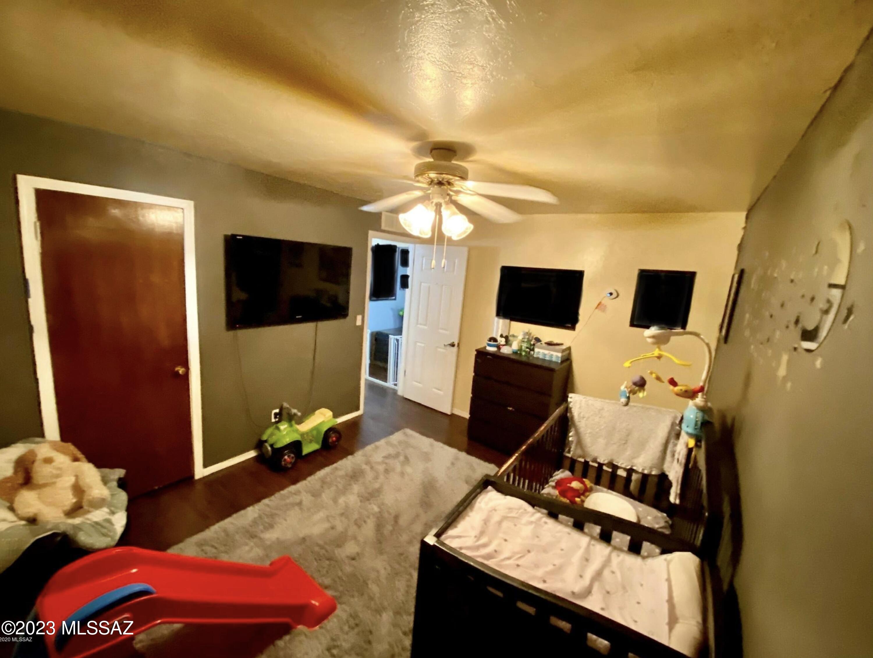 Country Club Park - Residential