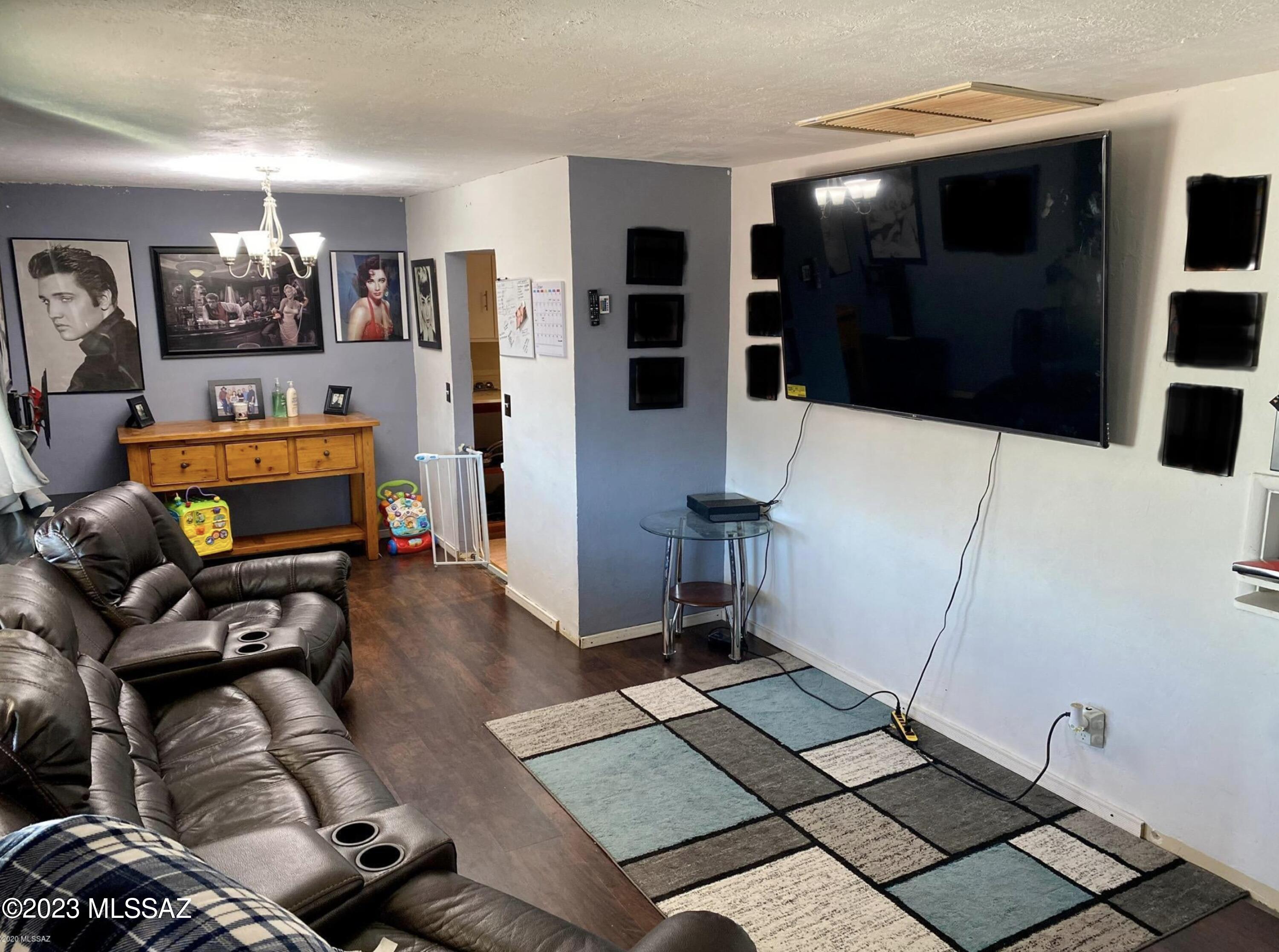 Country Club Park - Residential