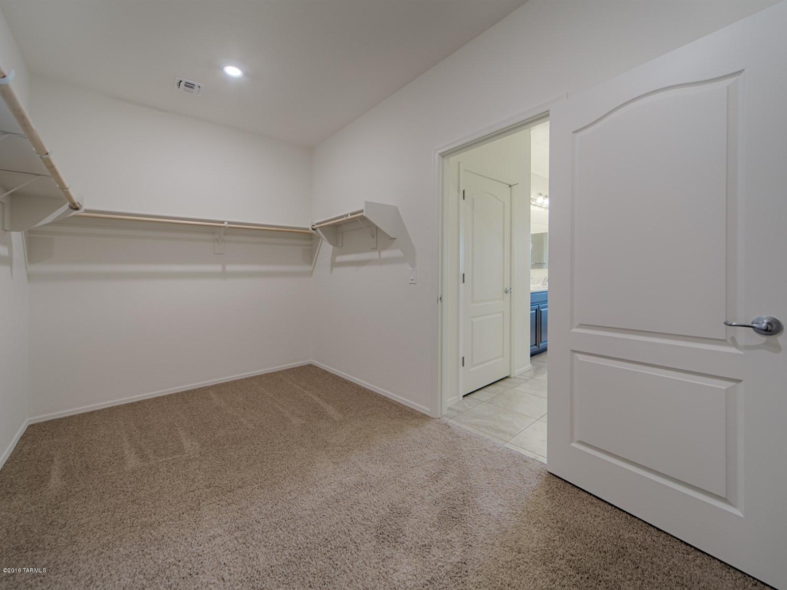 La Estancia De Tucson (1-330) - Residential