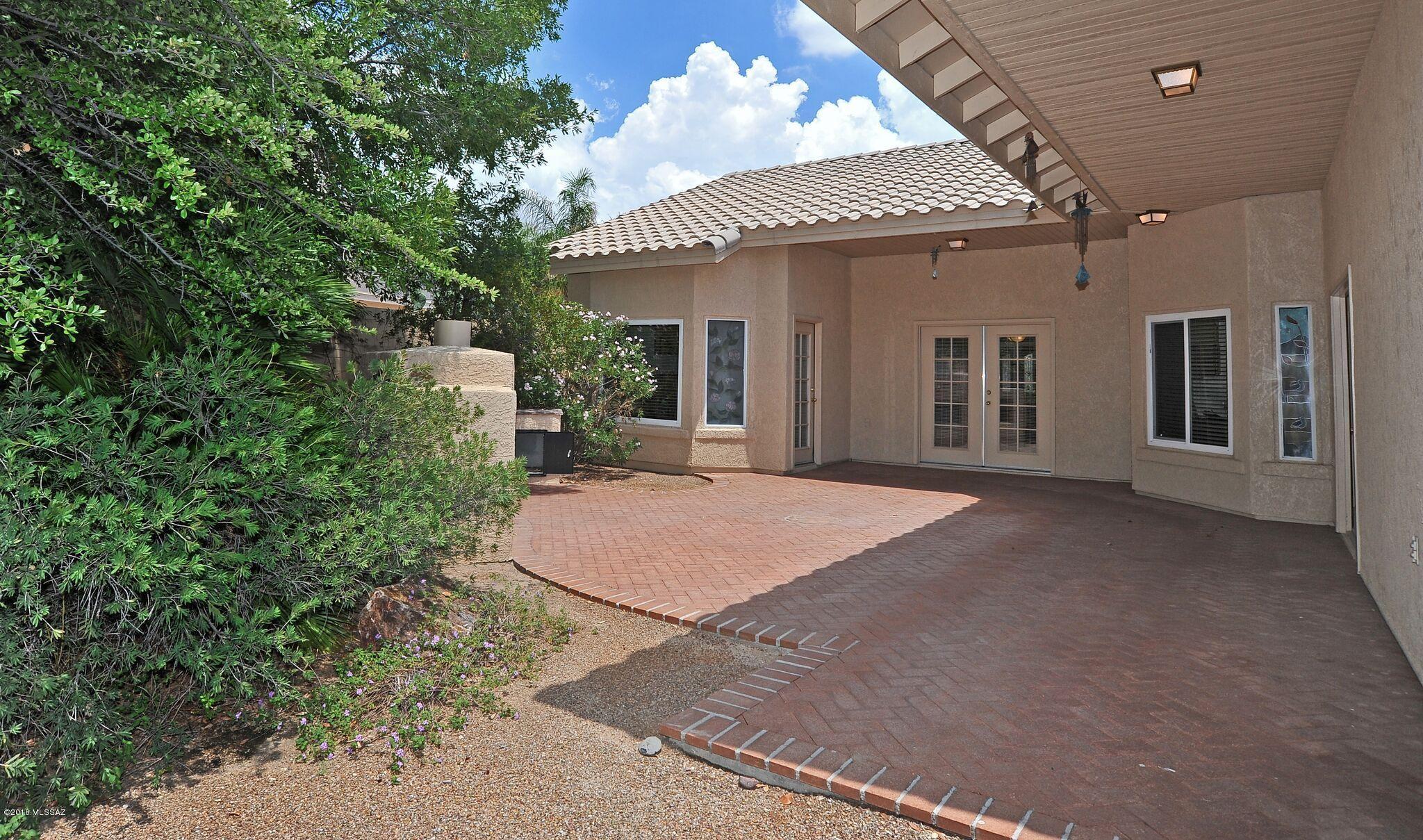 Canada Hills - Villages 17 And 18 (1-74) - Residential