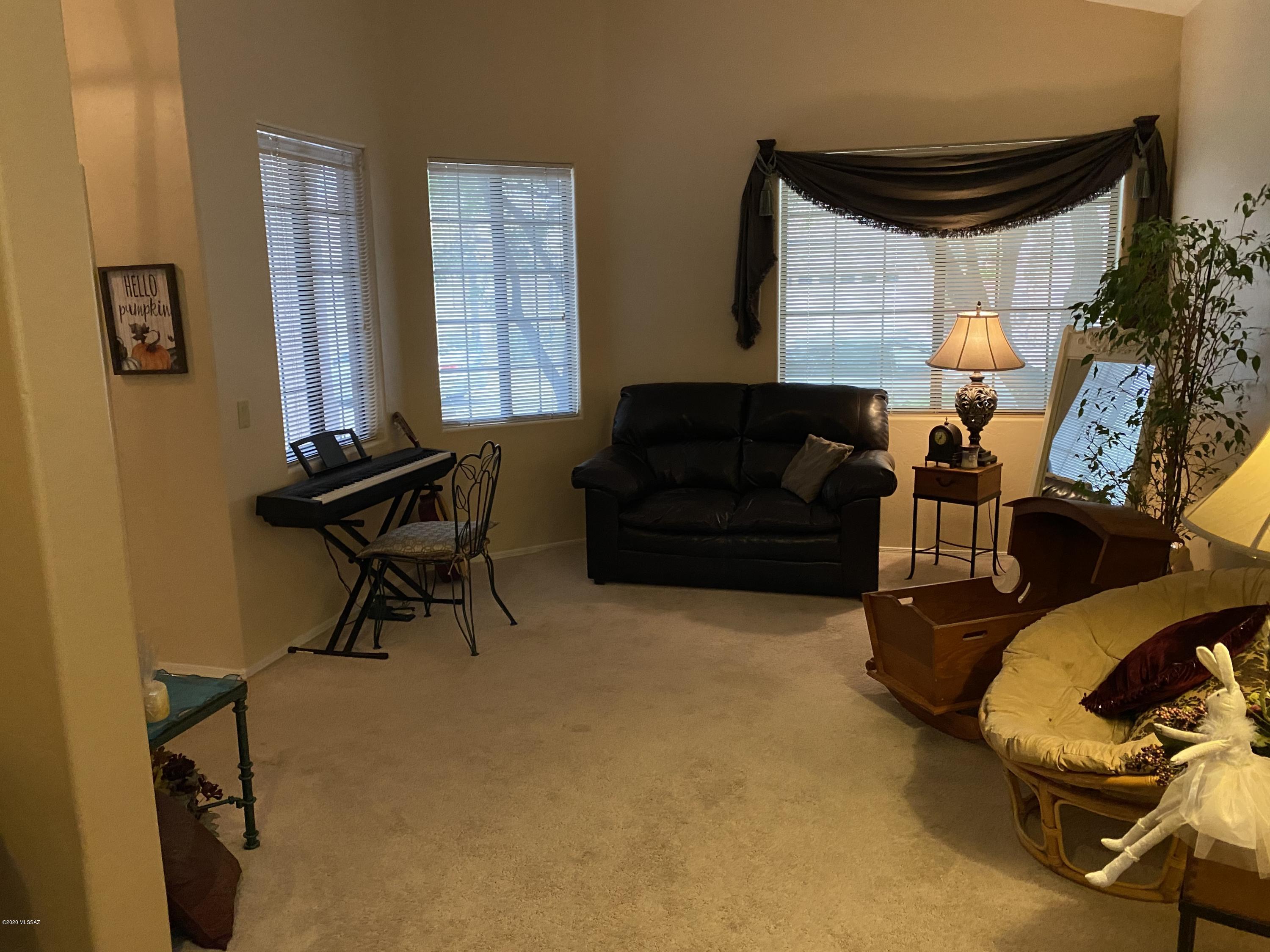 Catalina Point (1-32) - Residential