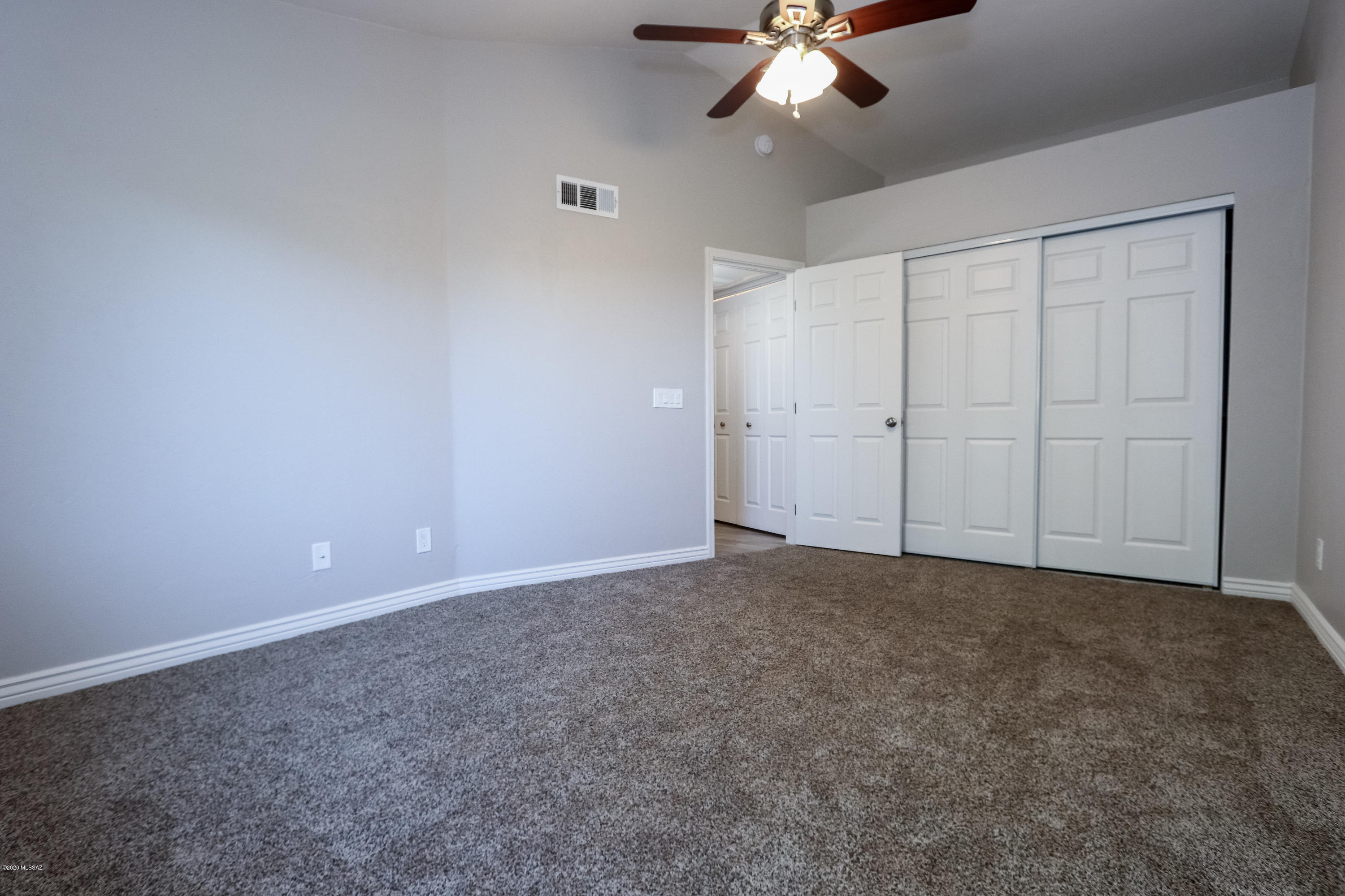 Fairway Villas (71-128) - Residential