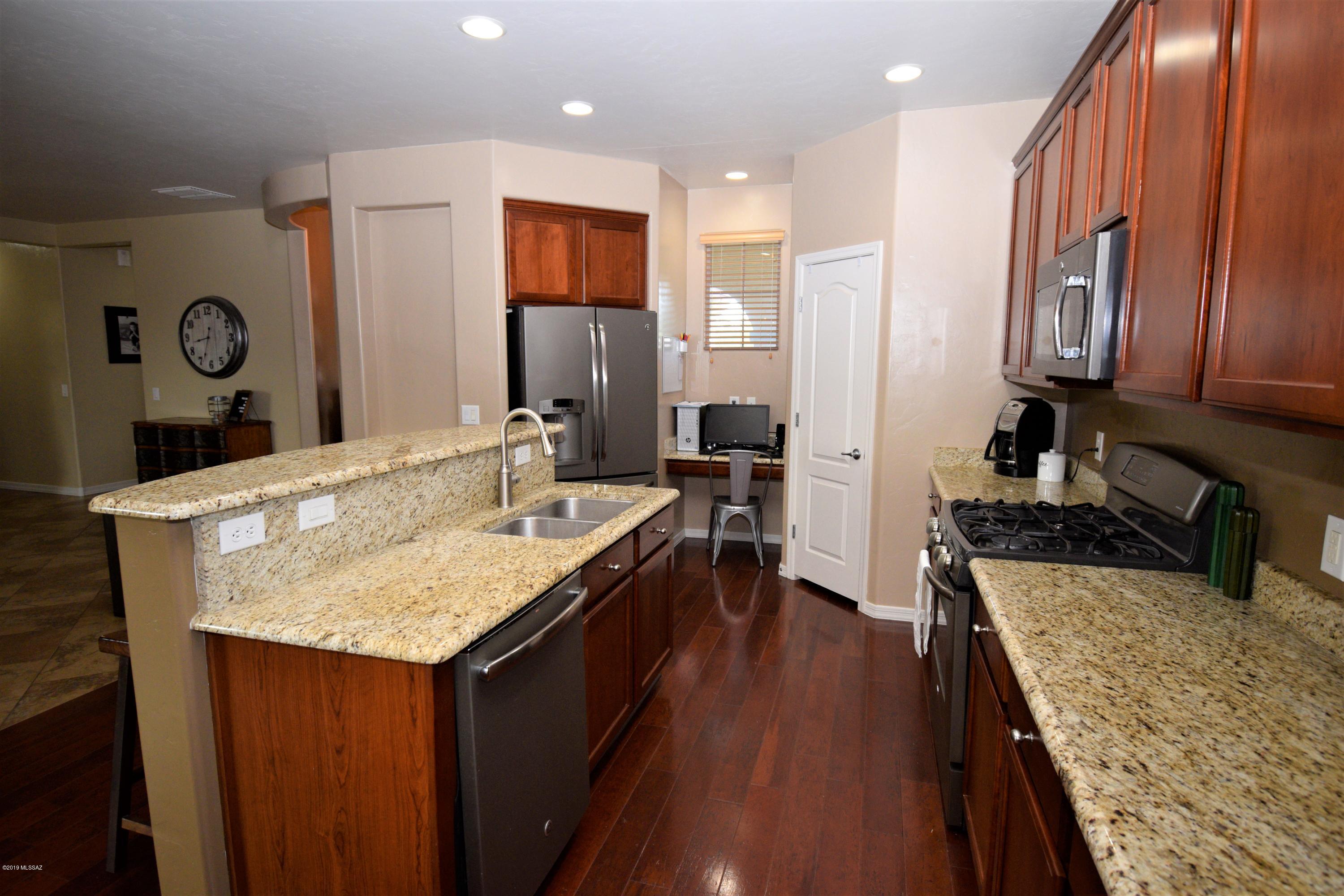 Gladden Farms BLK 17 - Residential
