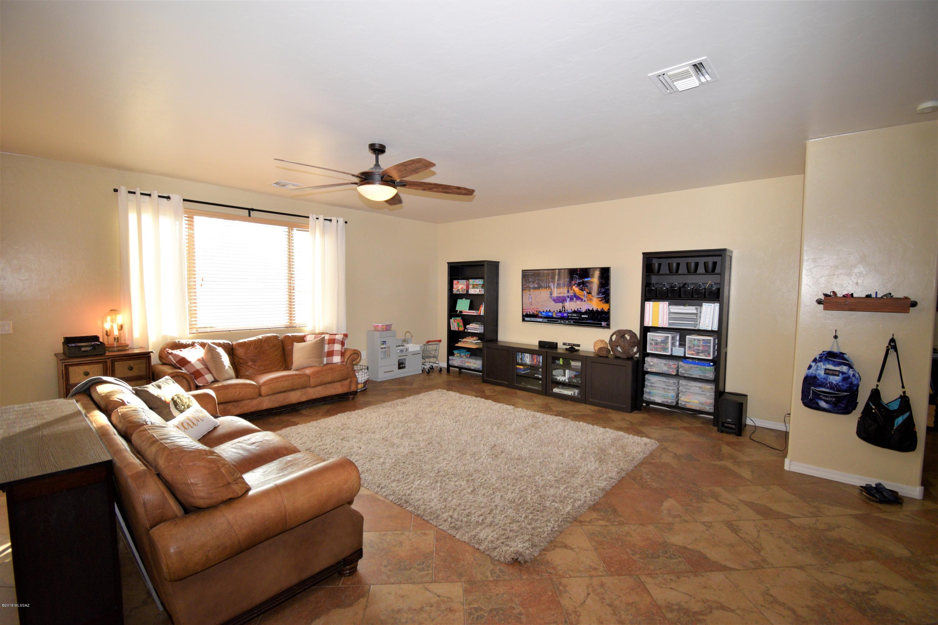 Gladden Farms BLK 17 - Residential