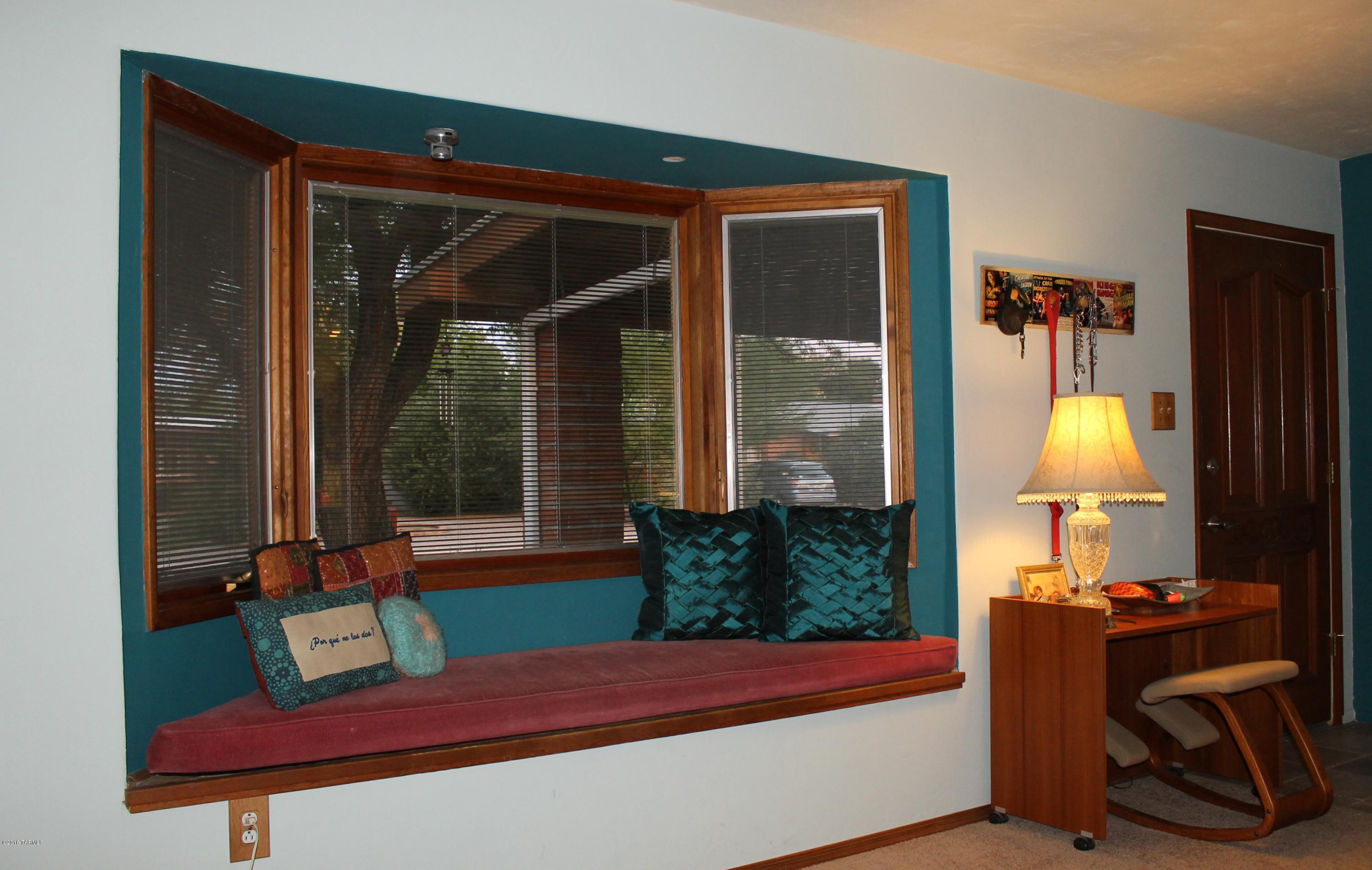 Crest View - Residential
