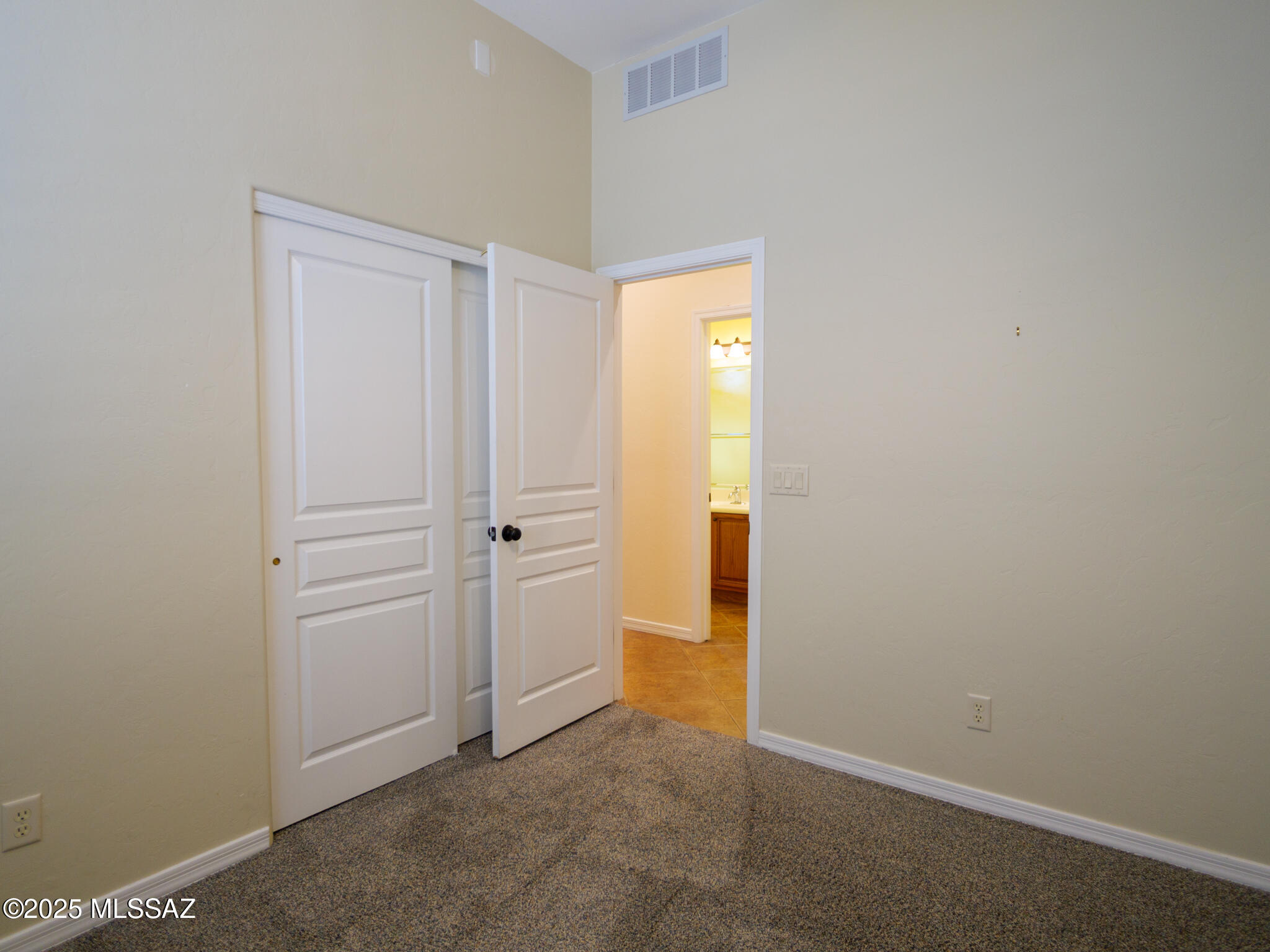 Bluffs at Dove Mountain Phase II - Residential Lease