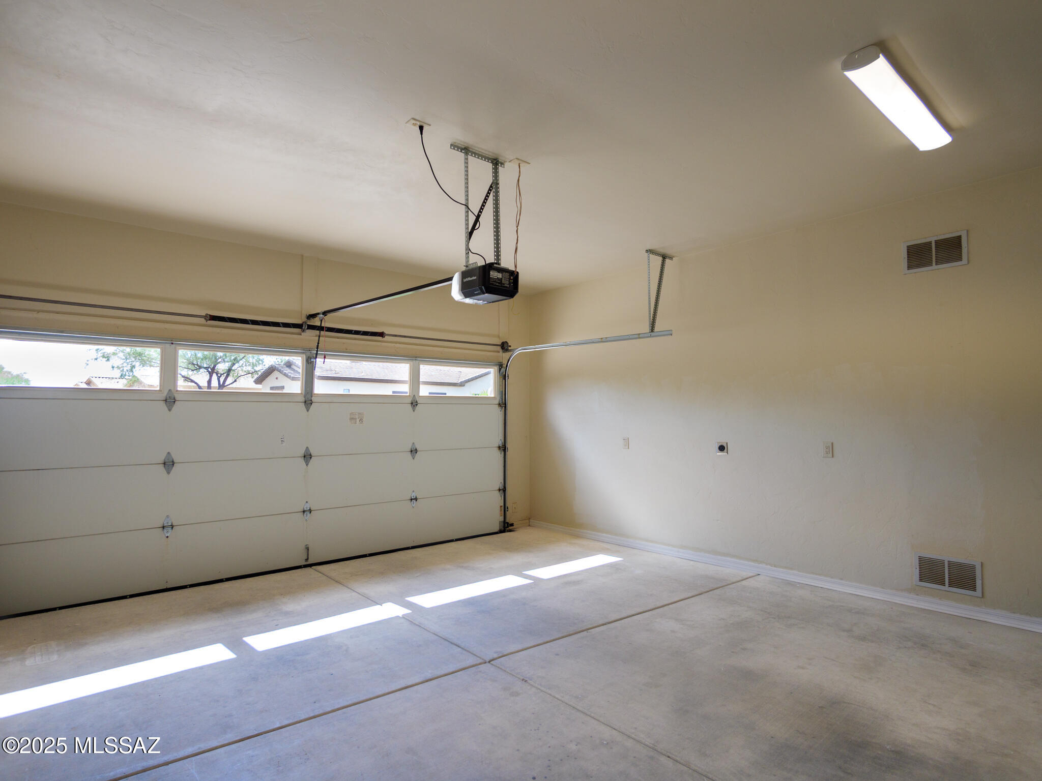 Bluffs at Dove Mountain Phase II - Residential Lease
