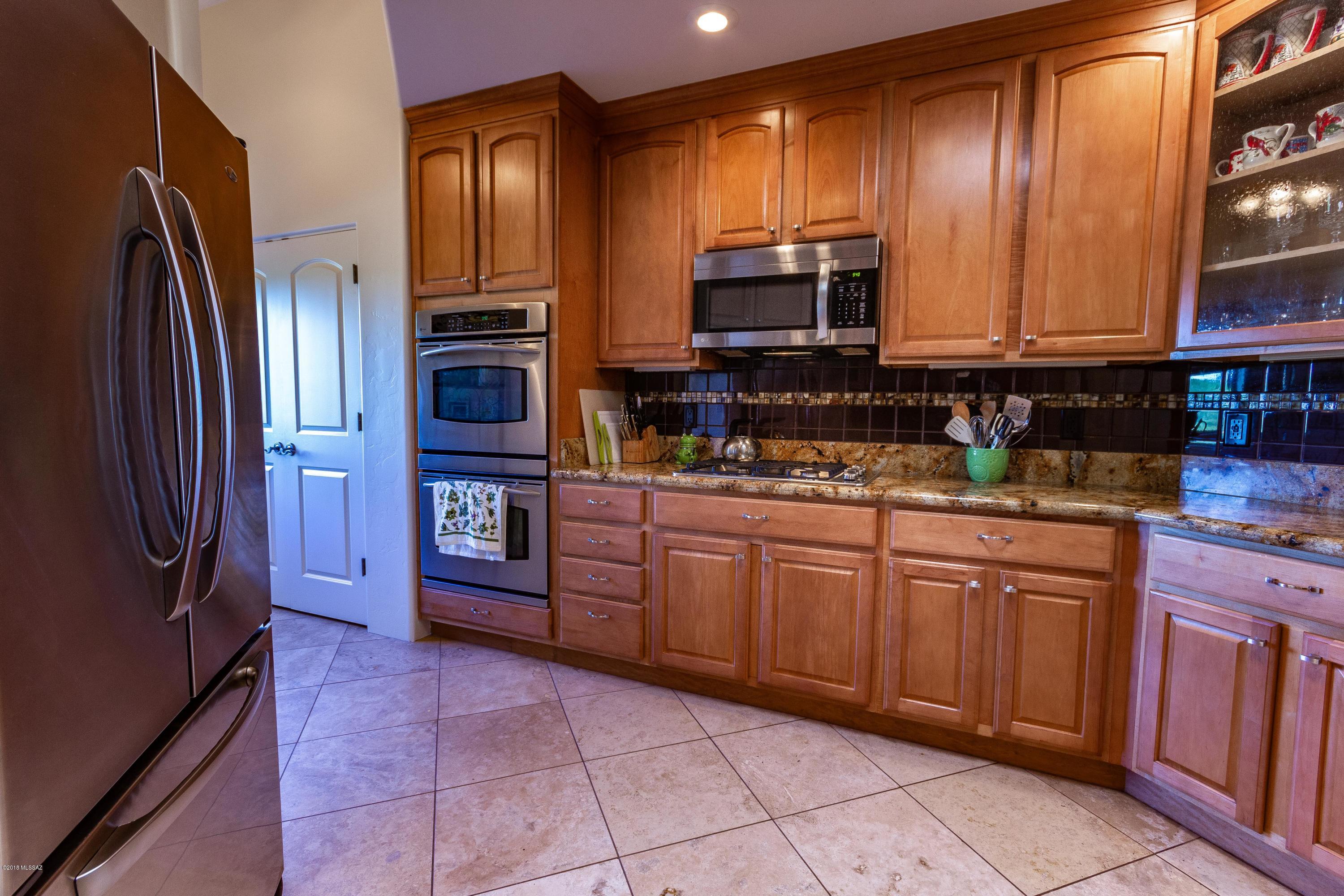 Monte Del Oro (1-187) - Residential