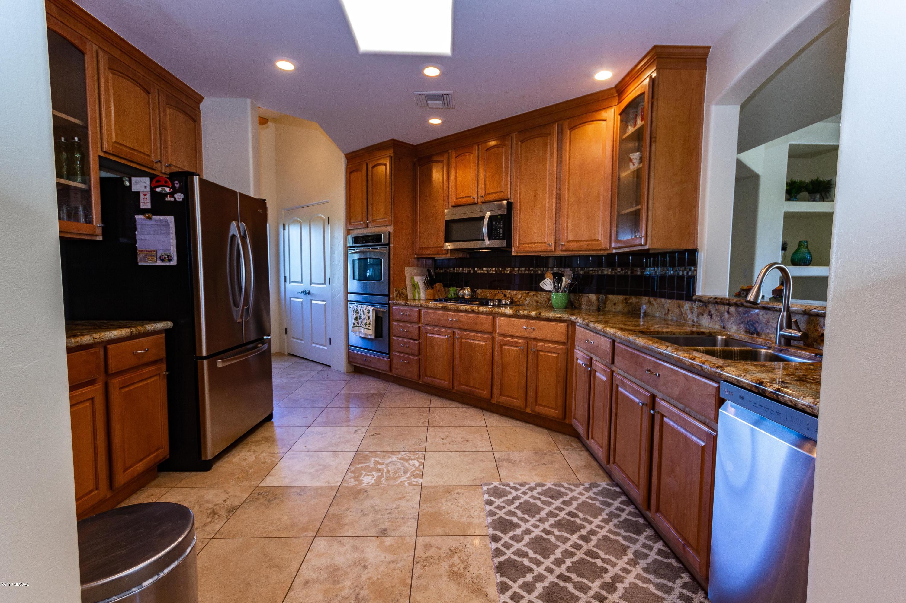 Monte Del Oro (1-187) - Residential
