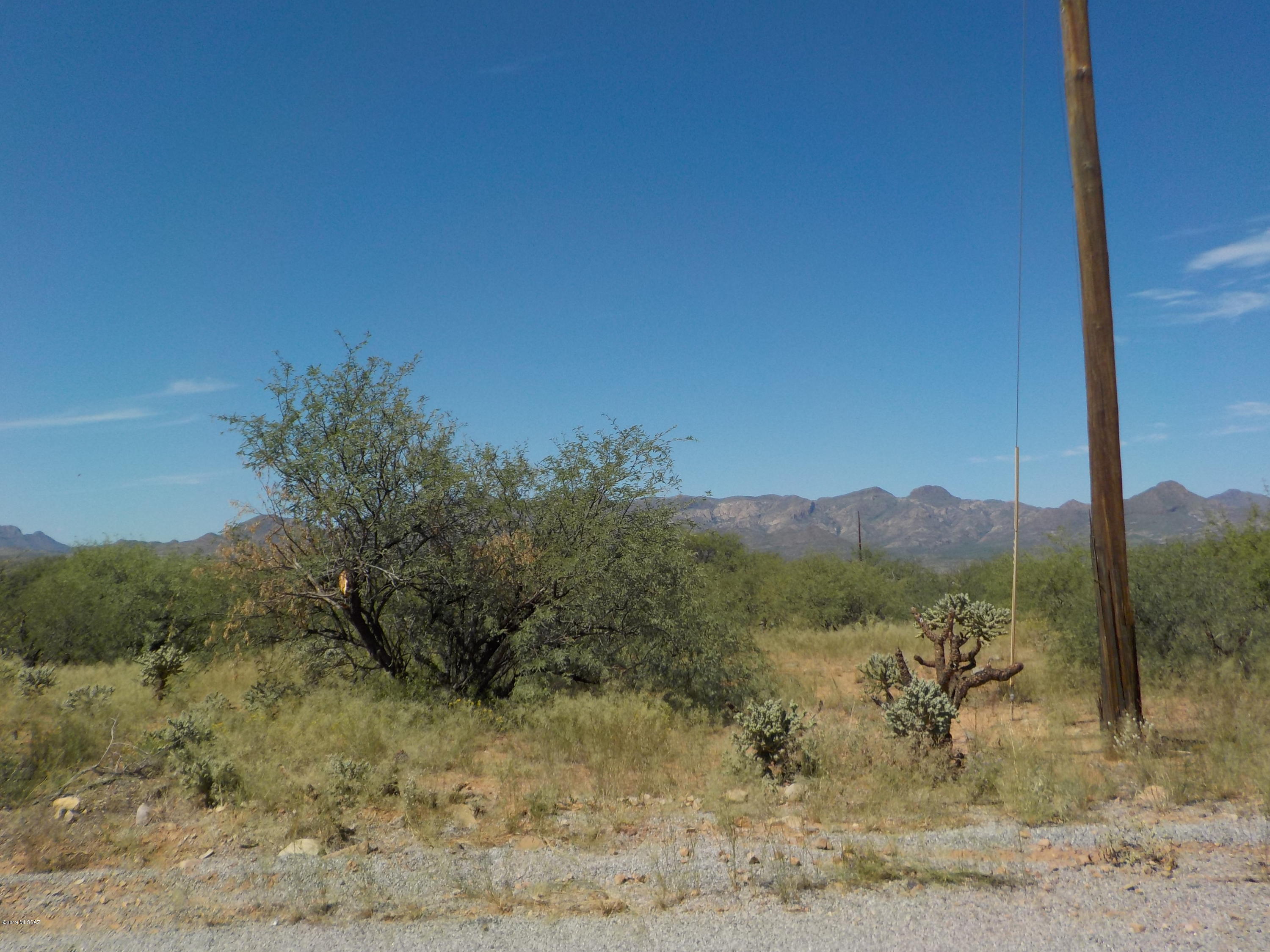 Spectacular view lot.  This parcel of land is .81 acre of flat land.   Definitely a must see!  Please verify utilities during the inspection period.