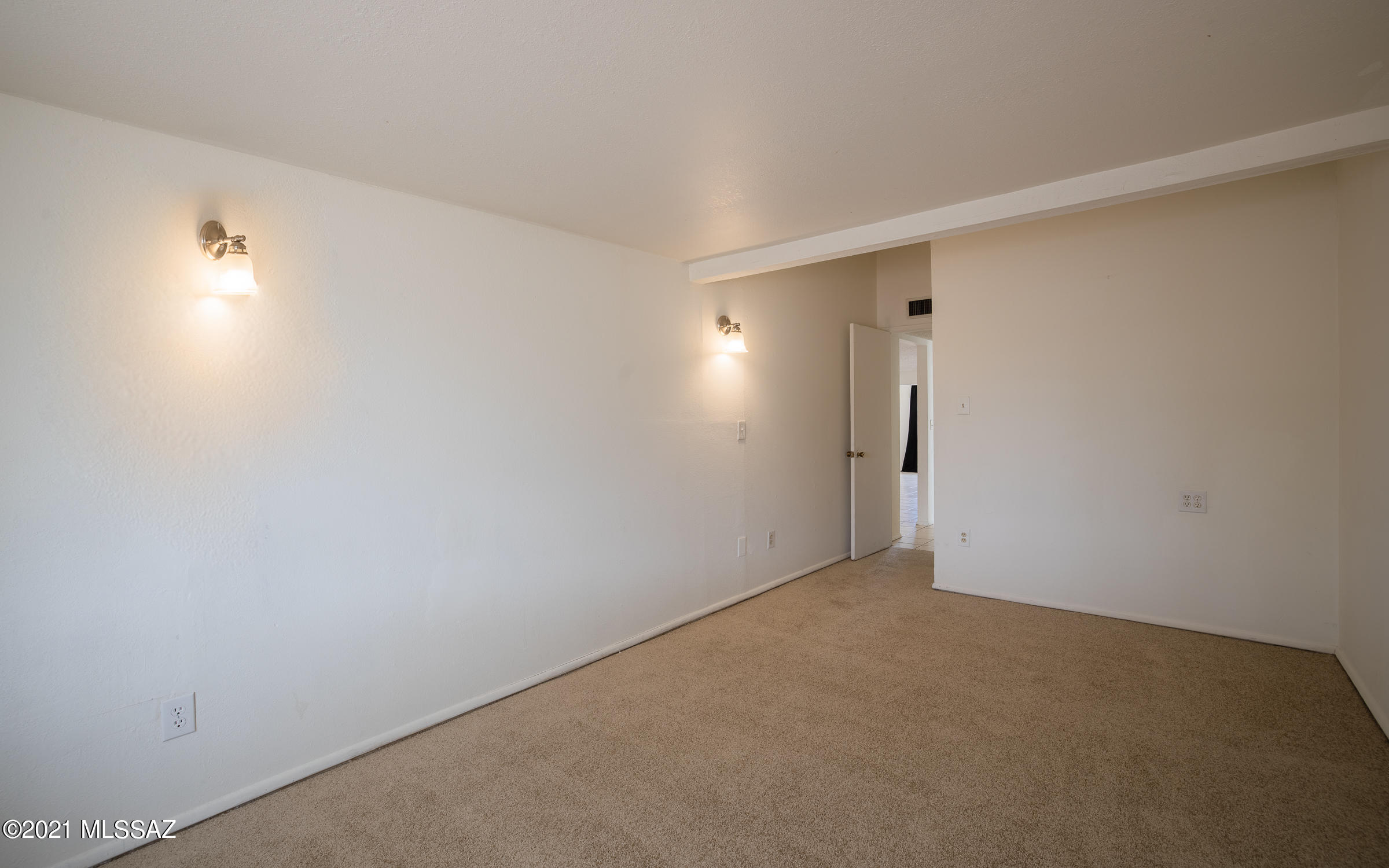 Mission Heights (235-305) - Residential