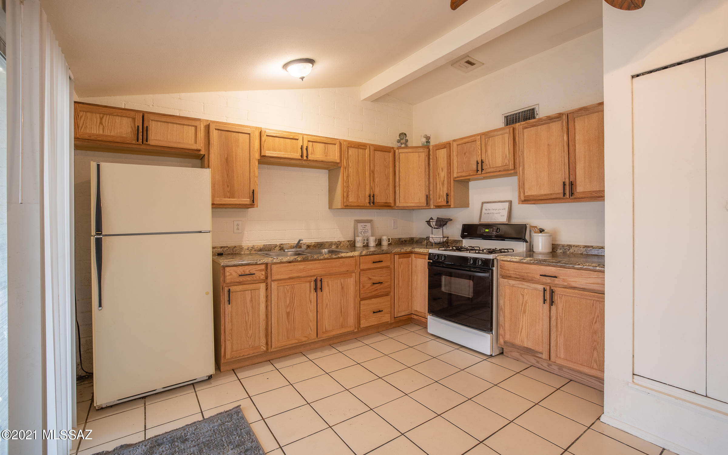 Mission Heights (235-305) - Residential