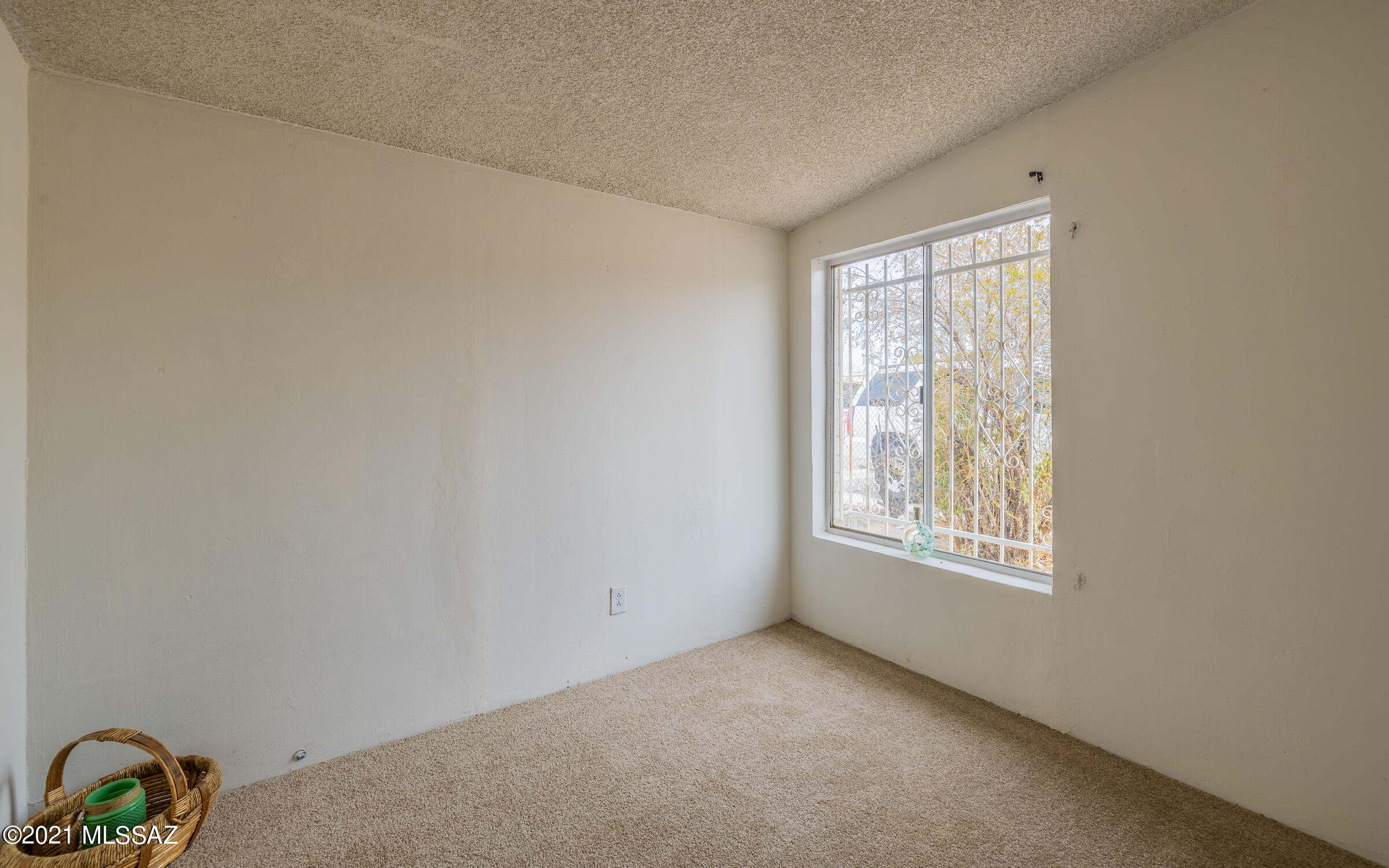 Mission Heights (235-305) - Residential