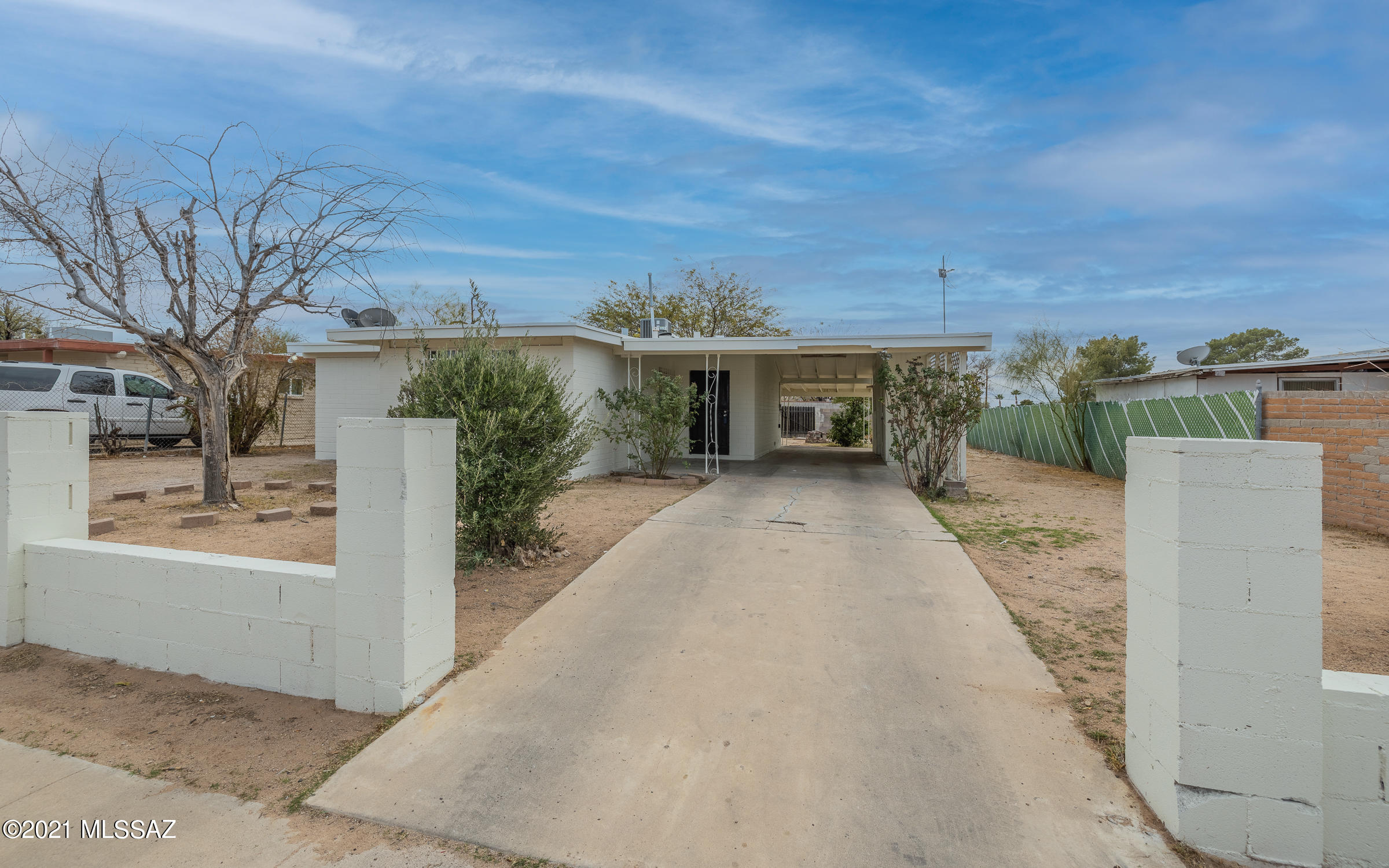 Mission Heights (235-305) - Residential