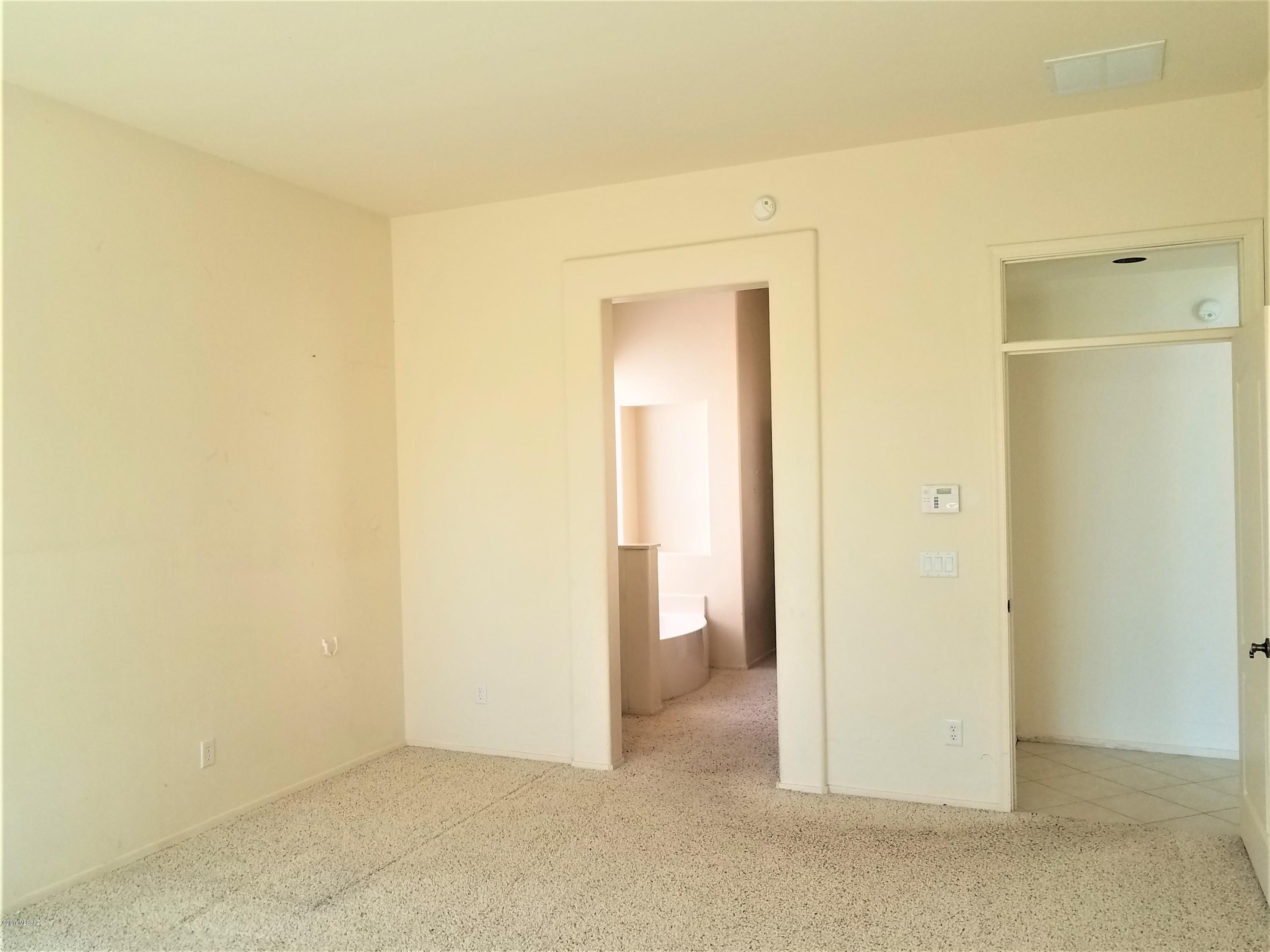 Rancho Del Lago (541-607) - Residential