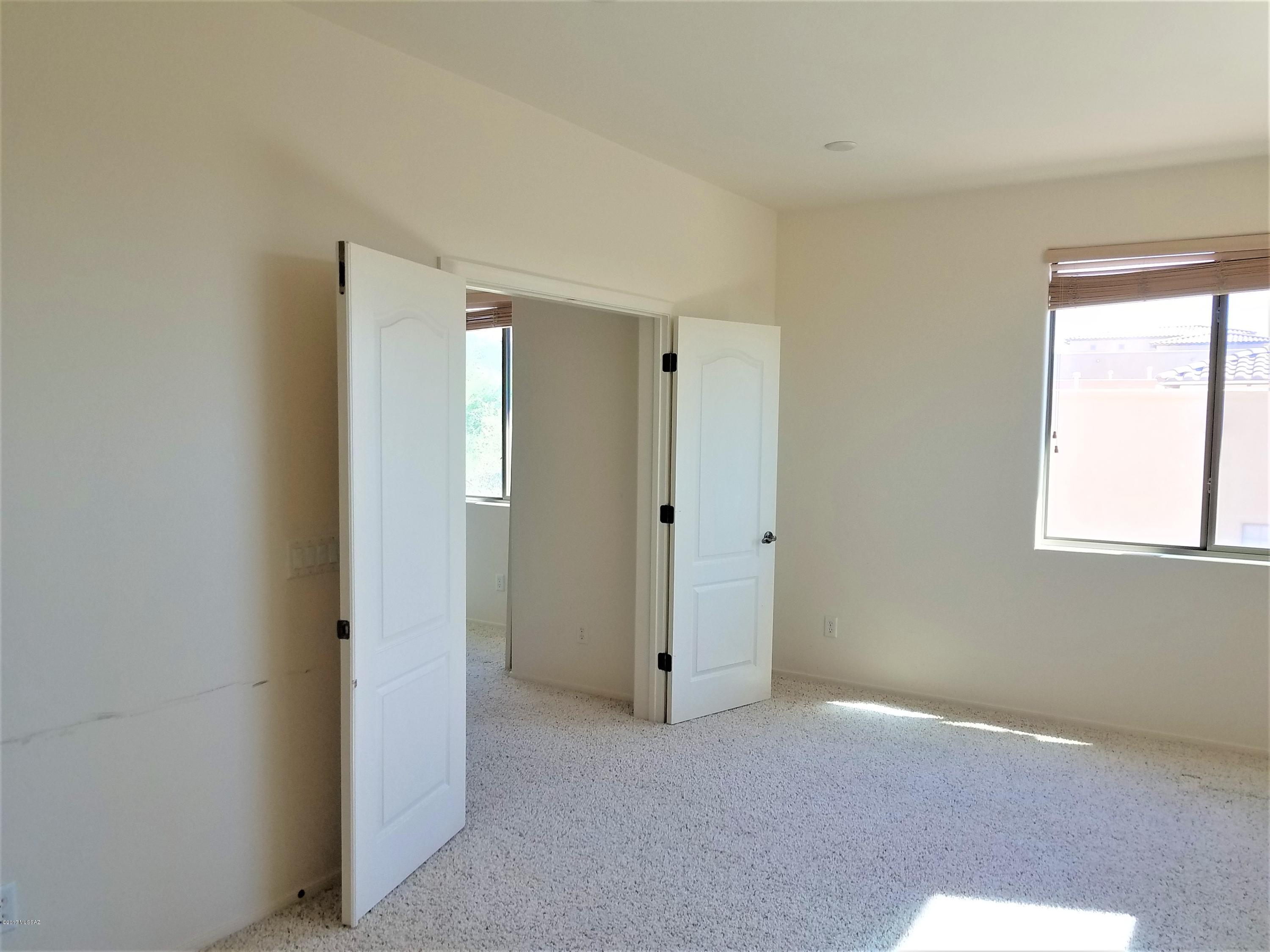 Rancho Del Lago (541-607) - Residential