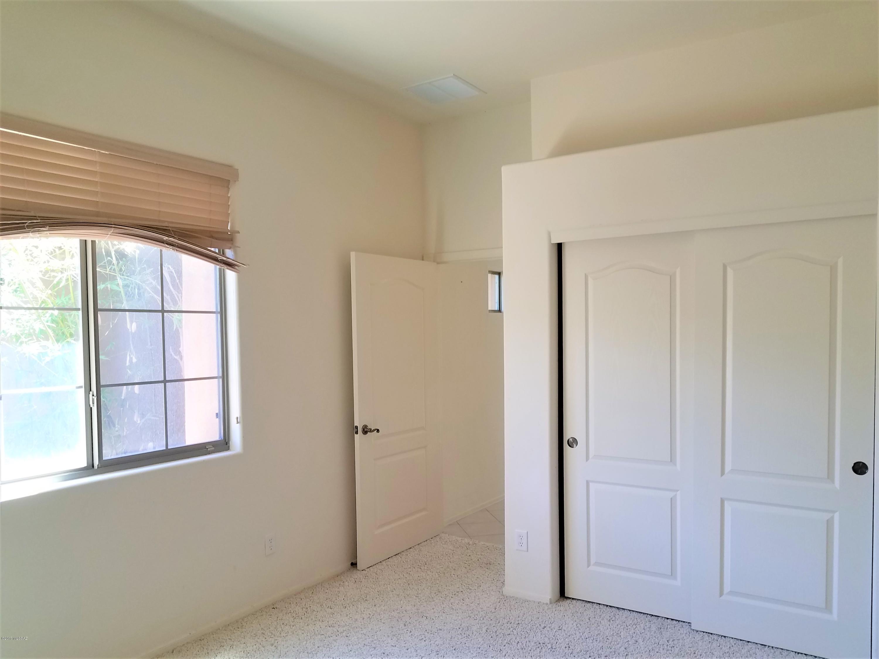 Rancho Del Lago (541-607) - Residential