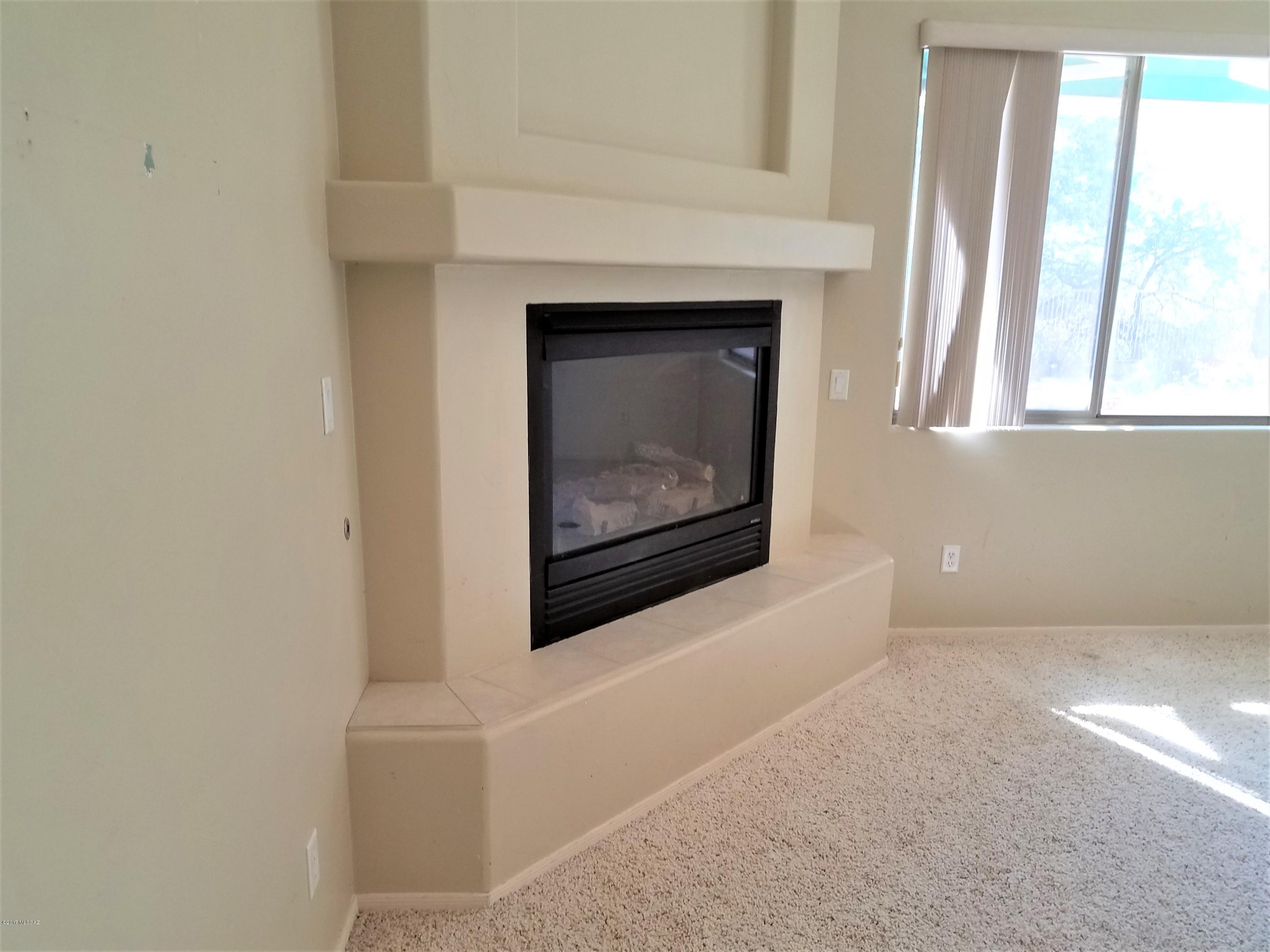Rancho Del Lago (541-607) - Residential