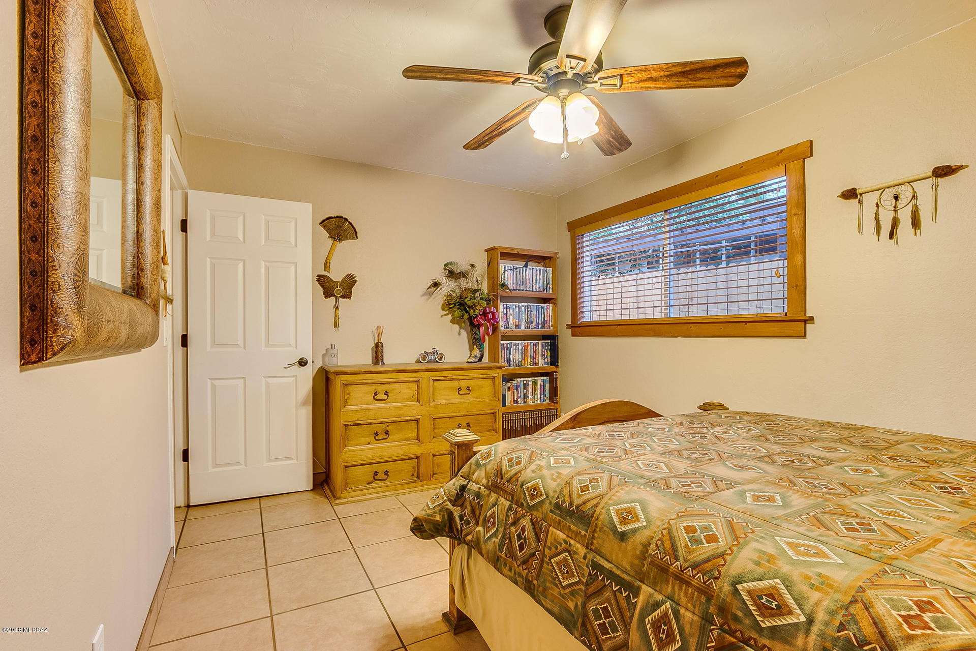 Vista Del Oro Townhouses (1-33) - Residential