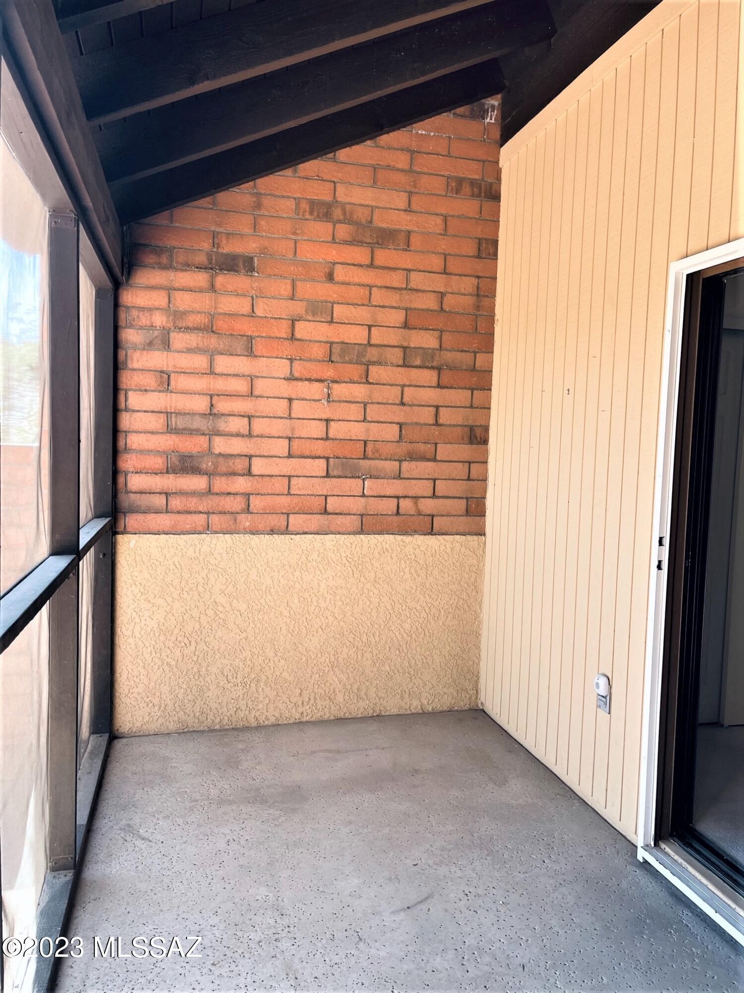 La Cholla Hills(1-313) - Residential