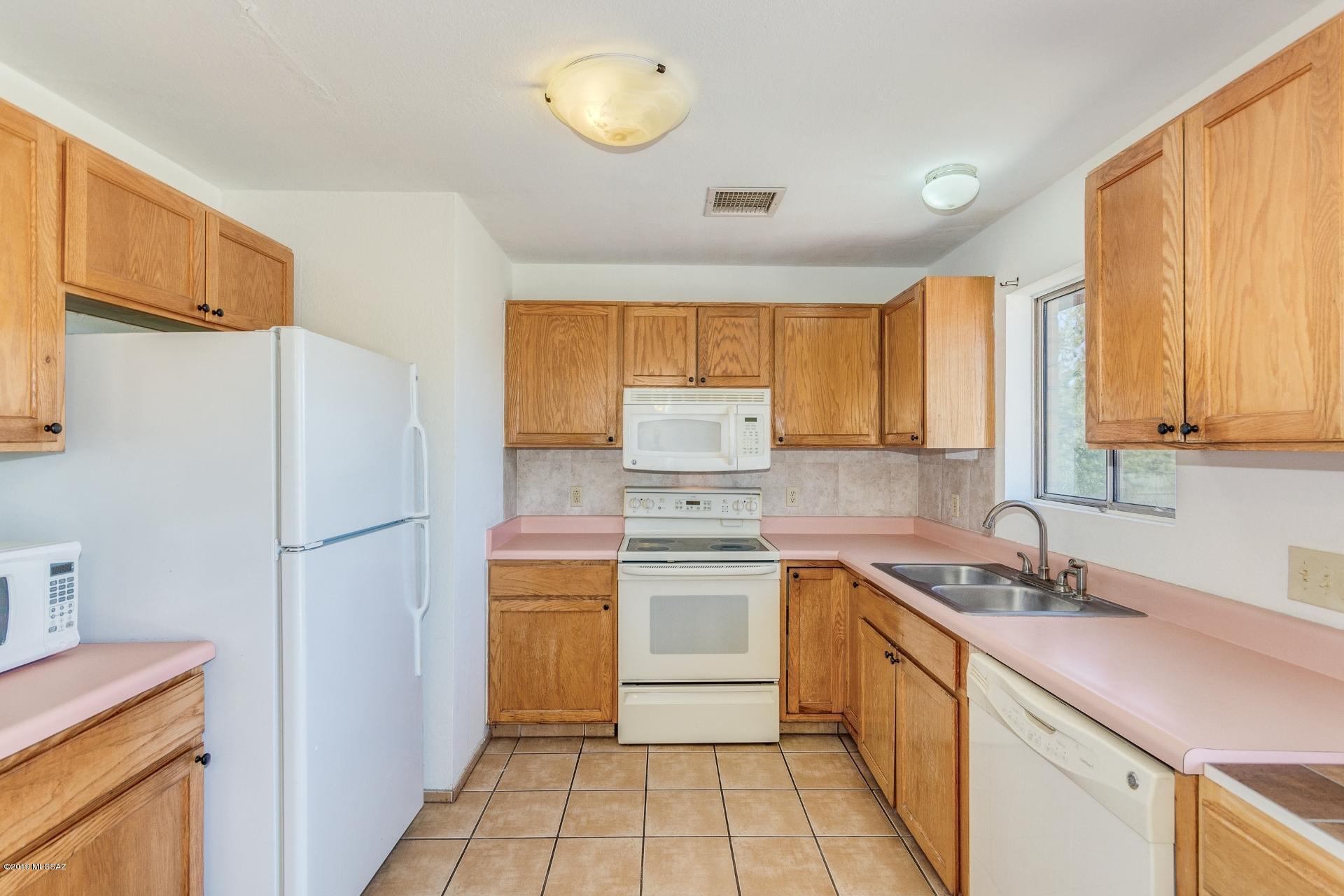Twin Lakes (1-148) - Residential