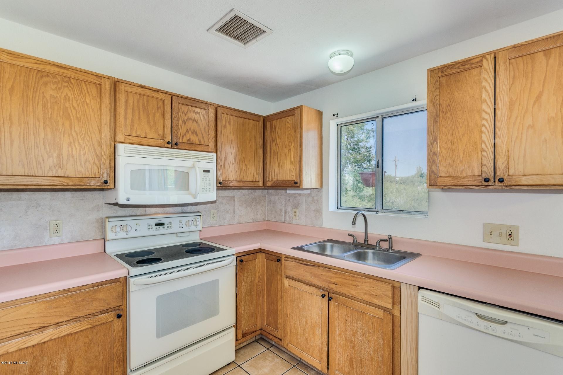 Twin Lakes (1-148) - Residential