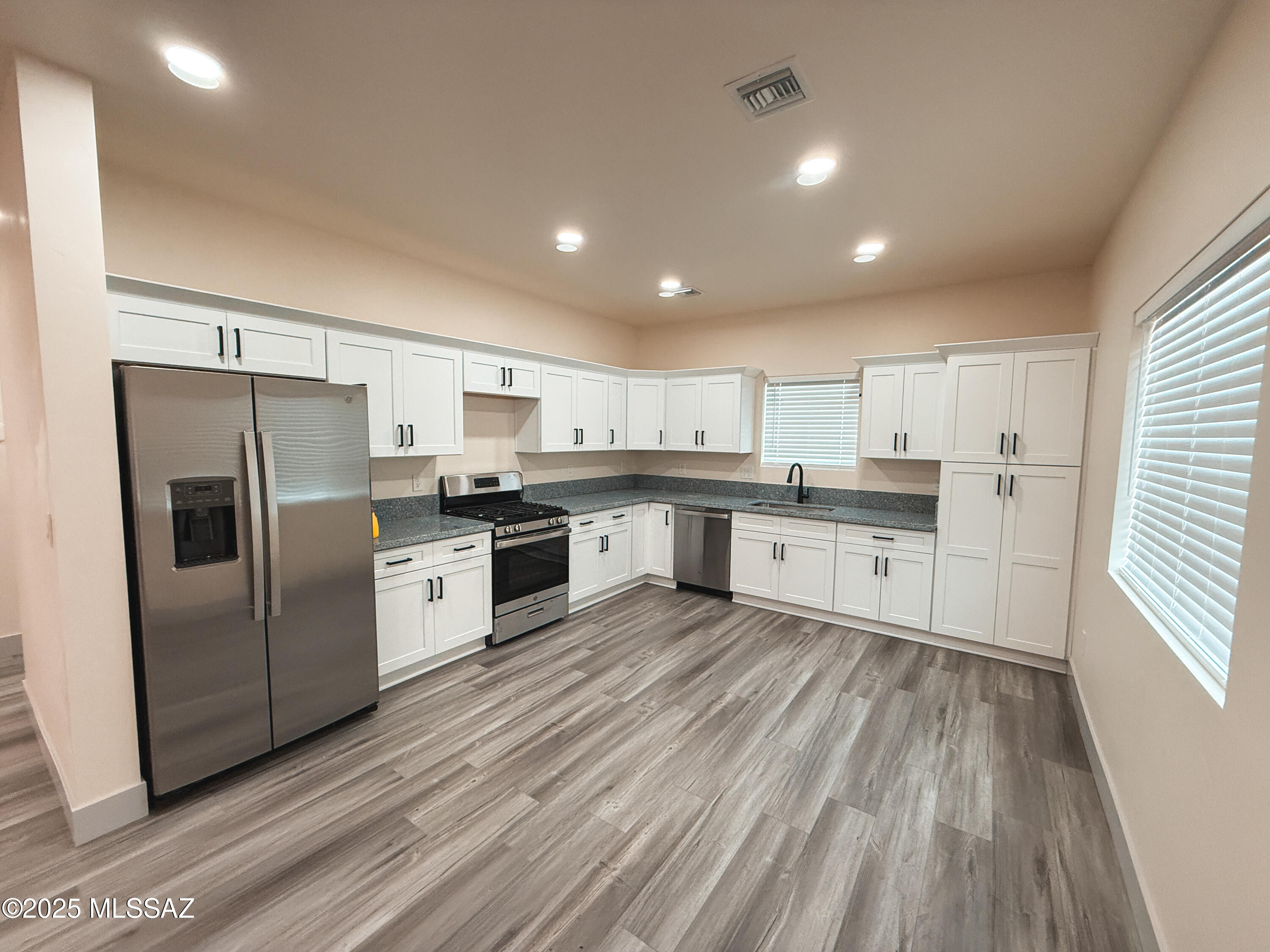 Unsubdivided - Residential