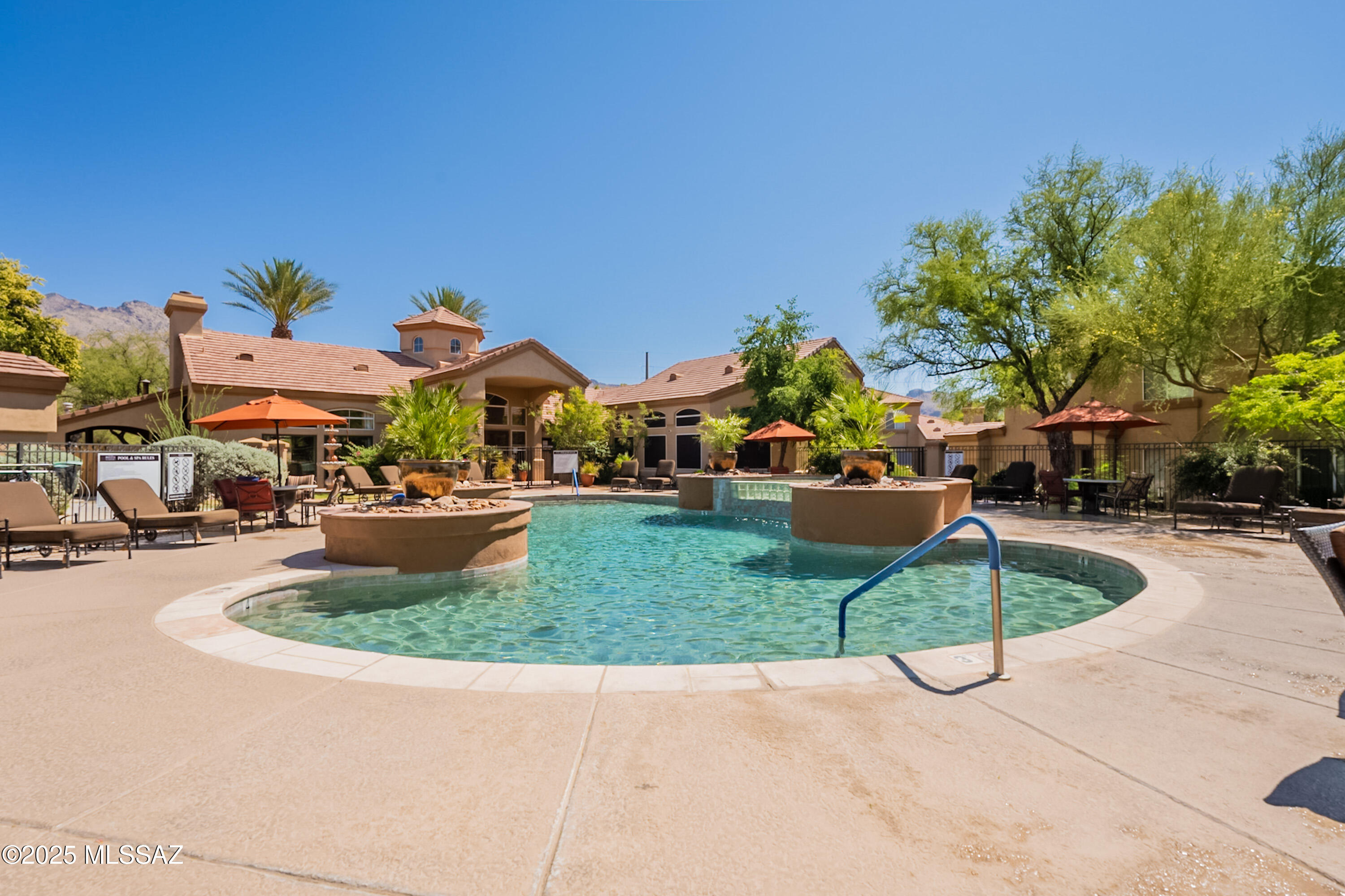 Pinnacle Canyon Condominium - Residential