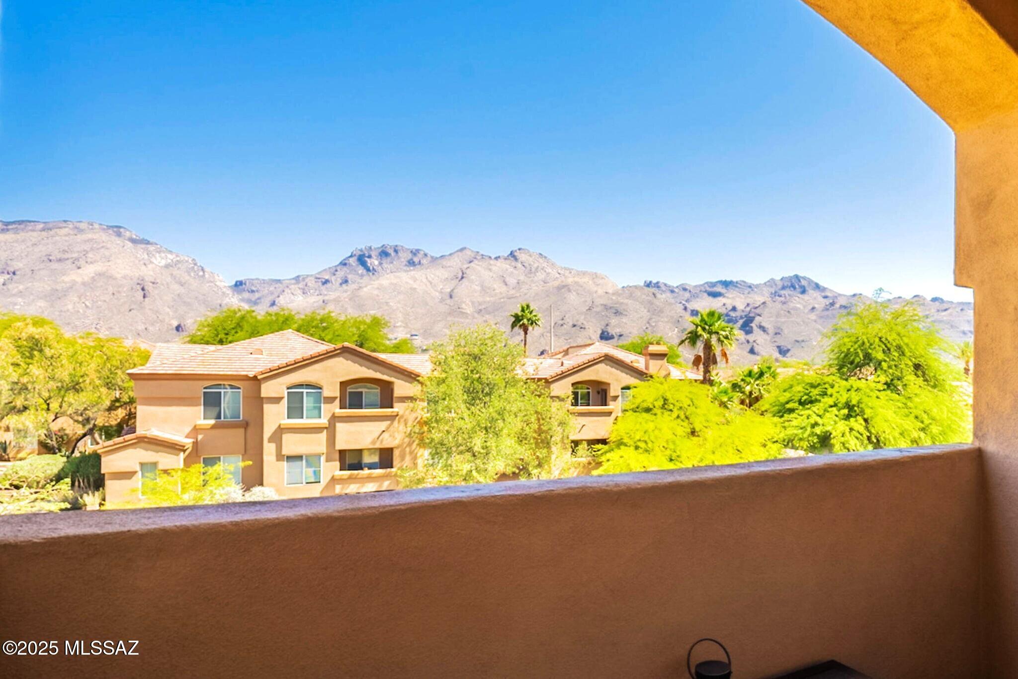 Pinnacle Canyon Condominium - Residential