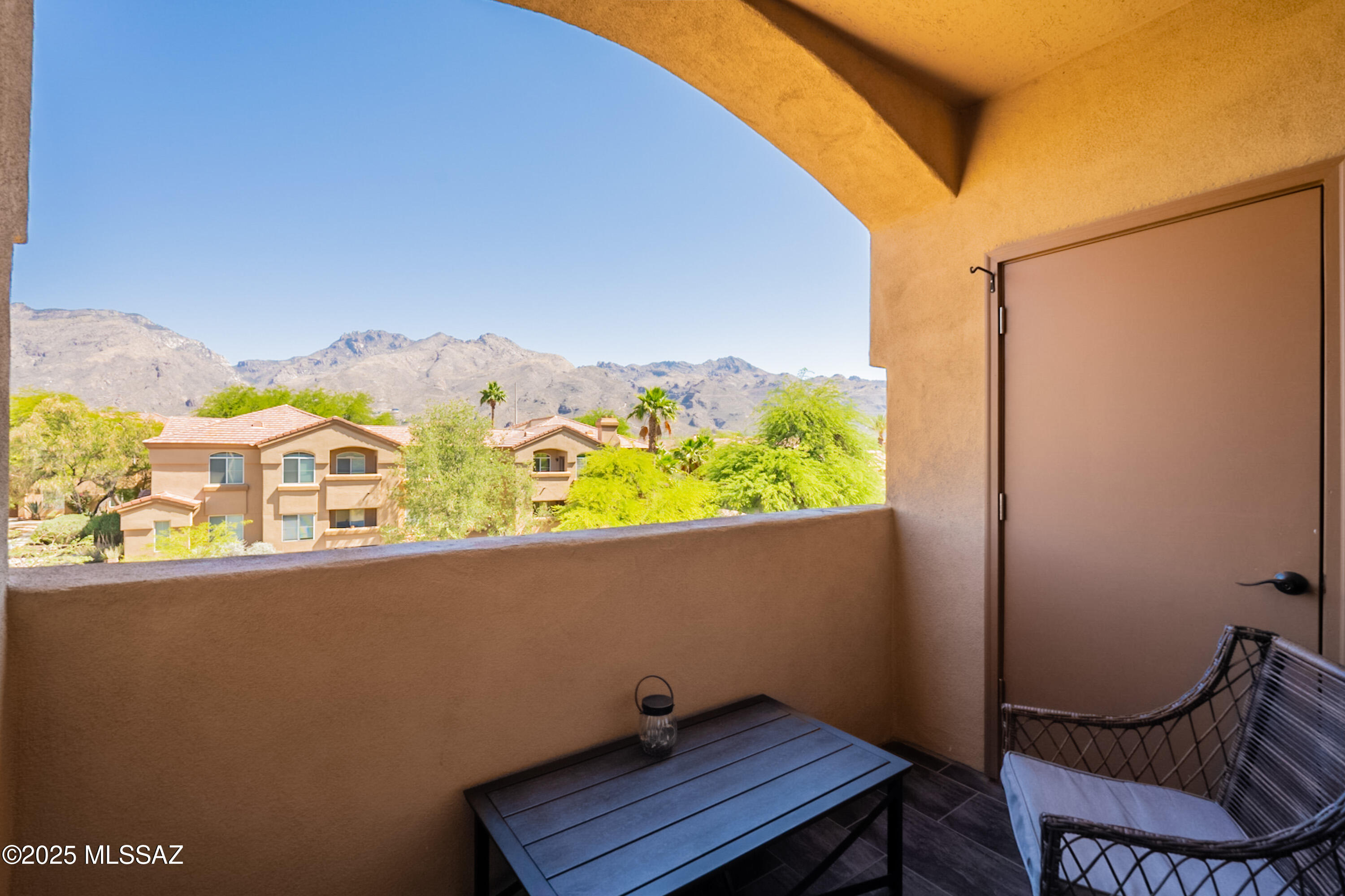 Pinnacle Canyon Condominium - Residential