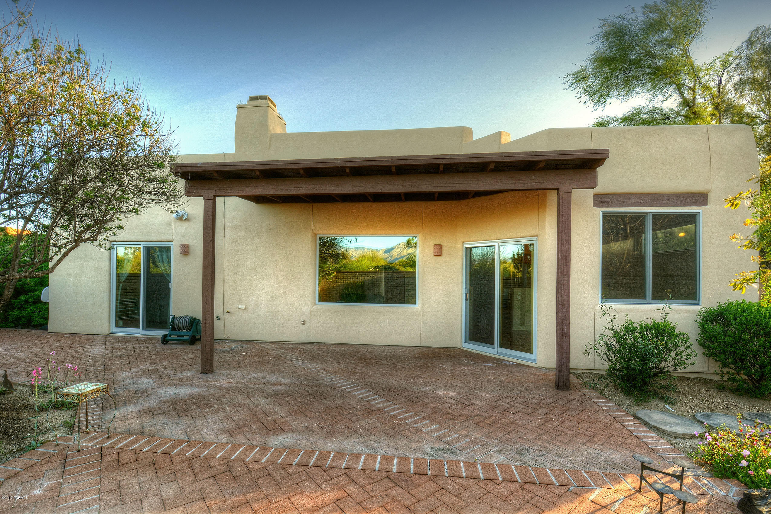 Rancho Alamo (1-15) - Residential