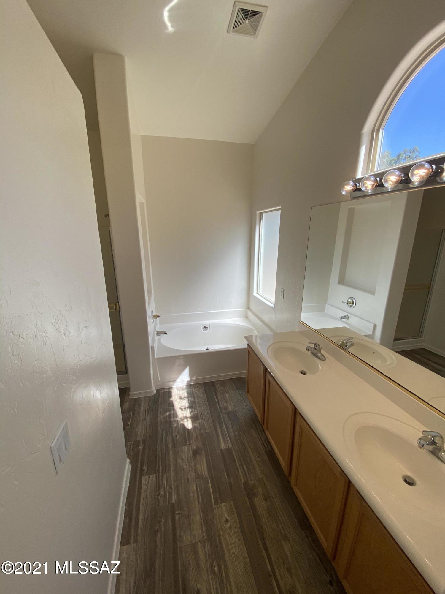 Panorama Ridge Estates (1-40) - Residential Lease