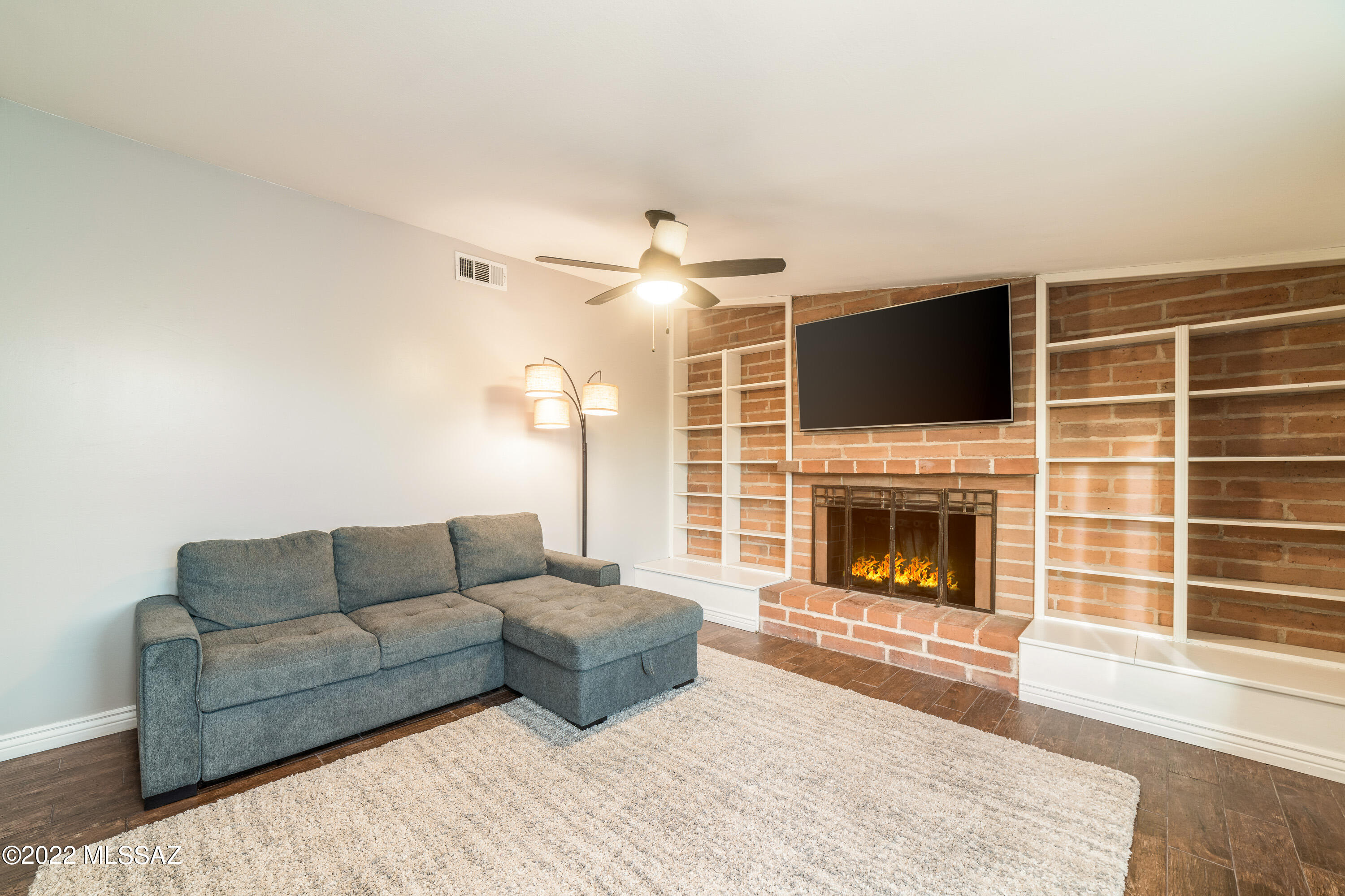 Casas Catalinas - Residential