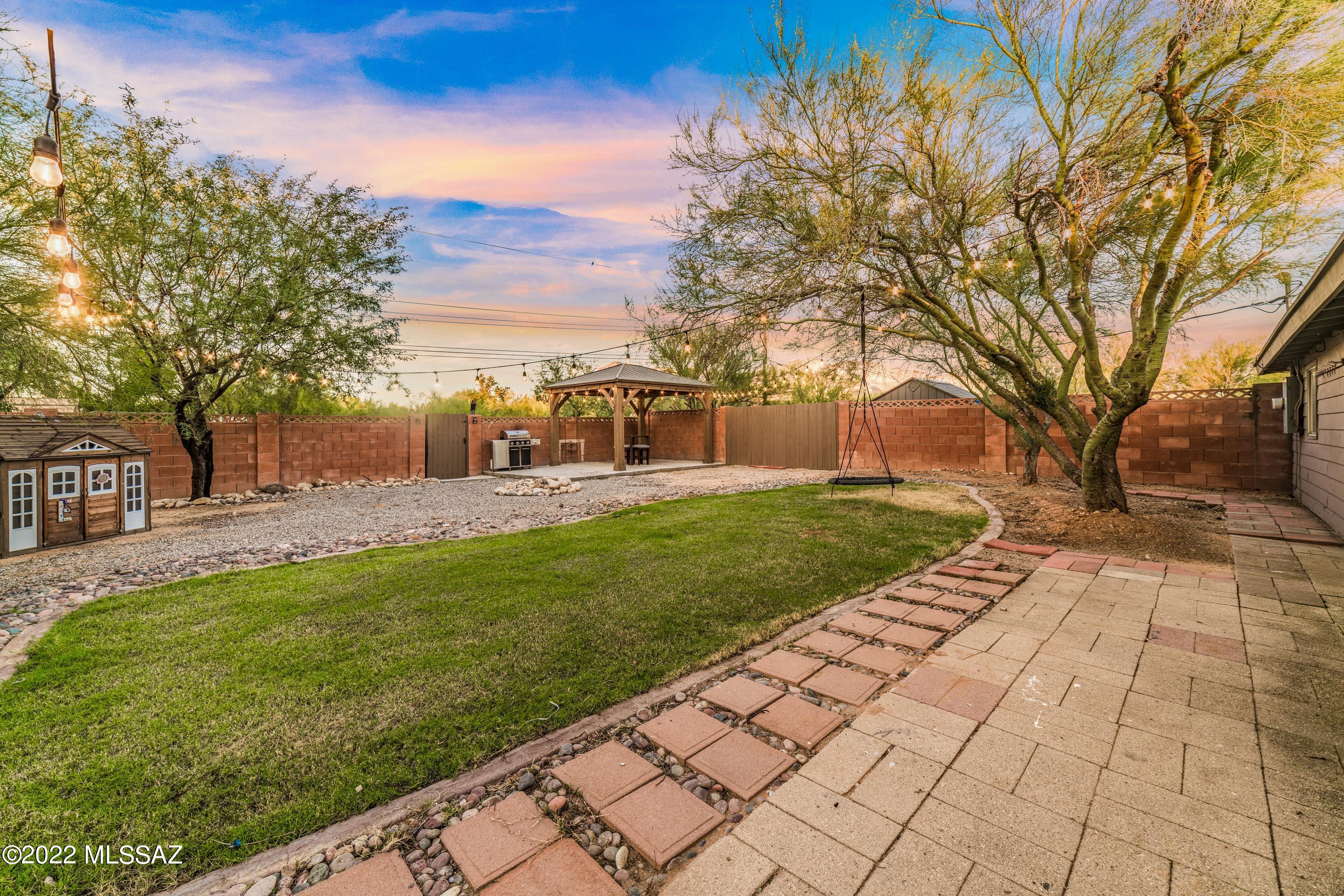 Casas Catalinas - Residential