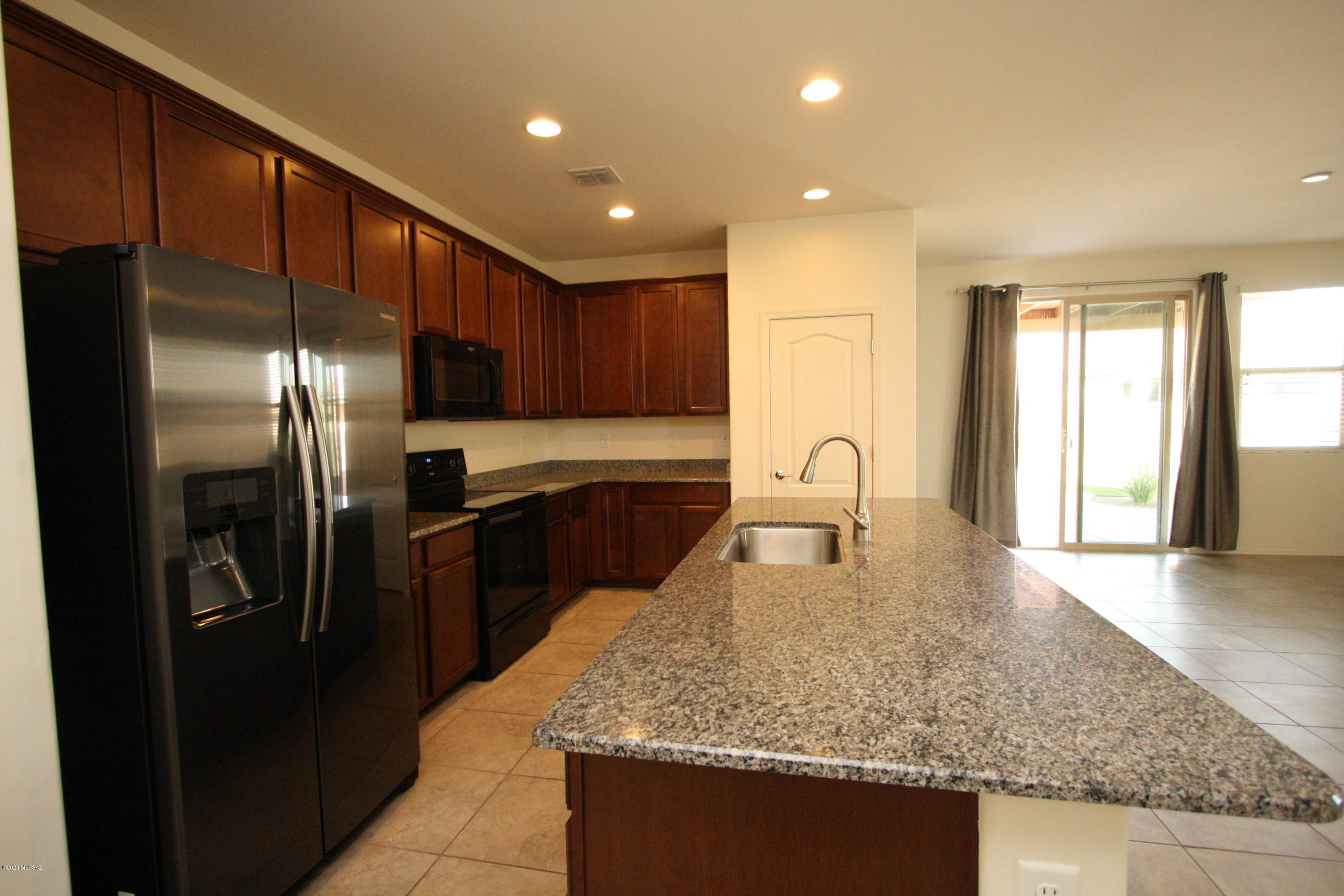 Gladden Farms BLK 13-15 - Residential Lease