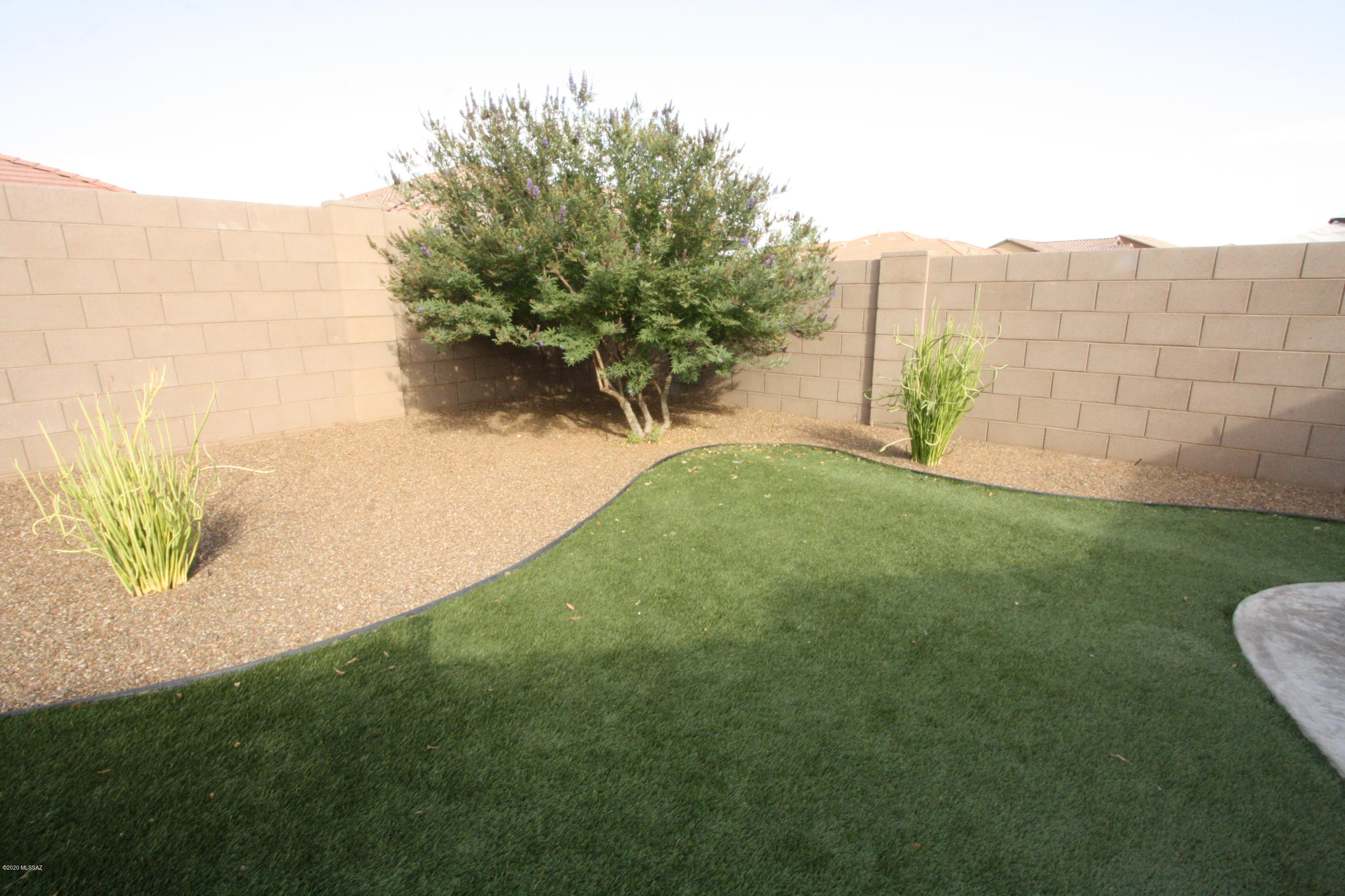 Gladden Farms BLK 13-15 - Residential Lease