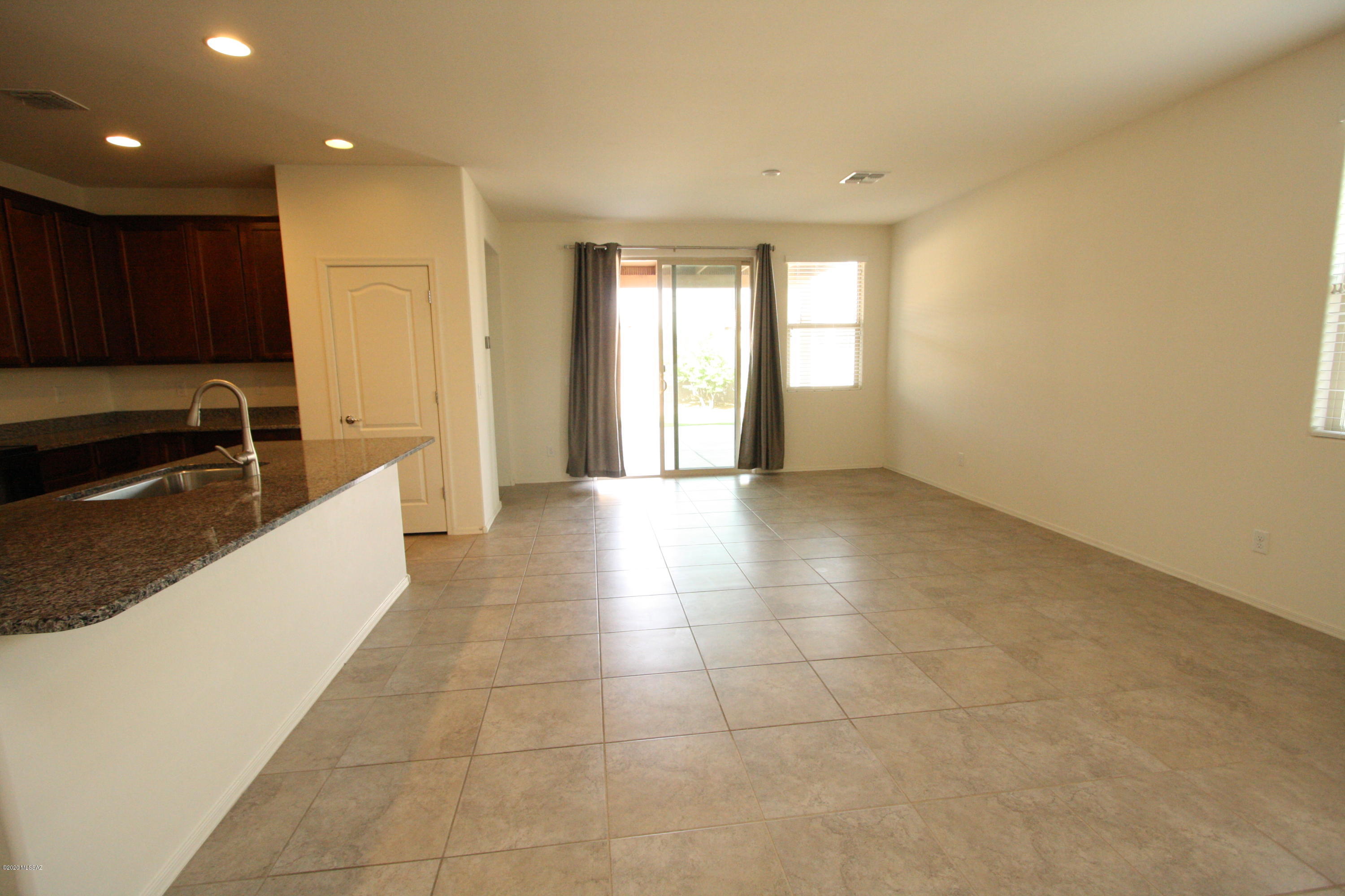 Gladden Farms BLK 13-15 - Residential Lease