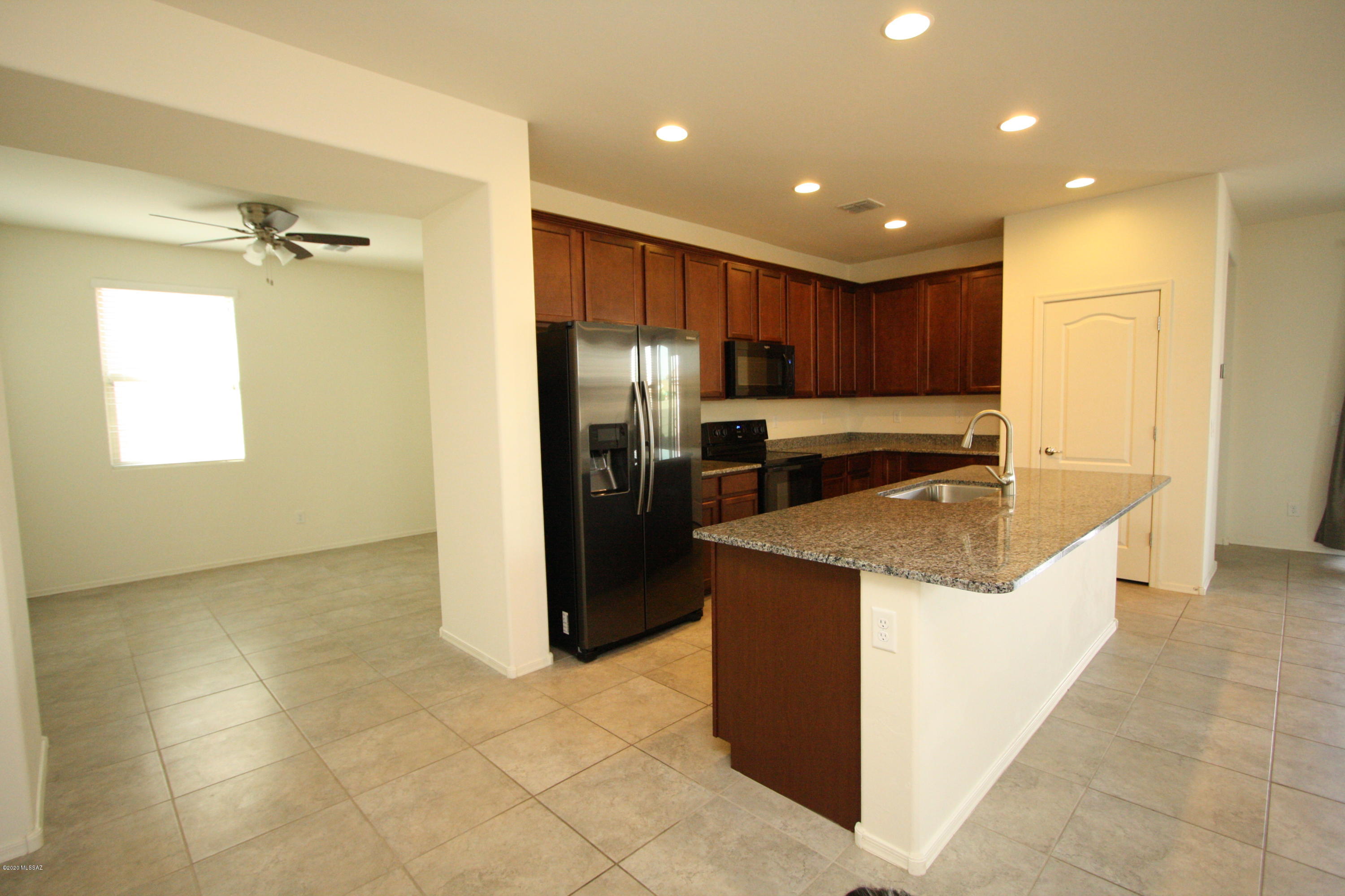 Gladden Farms BLK 13-15 - Residential Lease