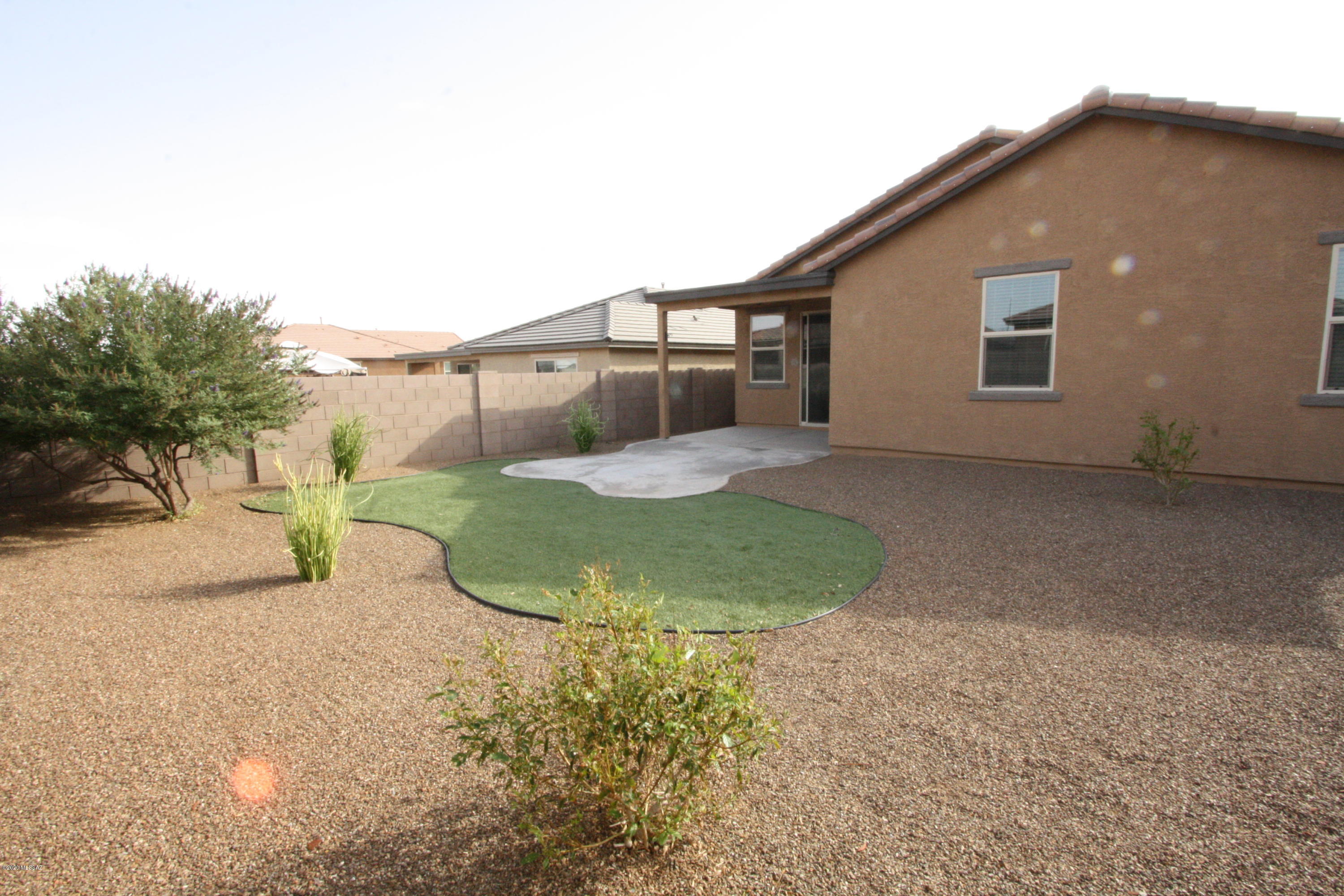 Gladden Farms BLK 13-15 - Residential Lease