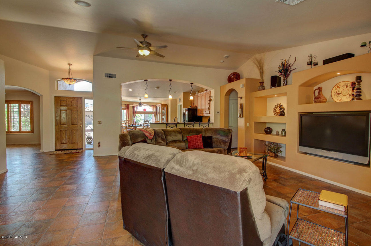 Saddlebrooke - Residential