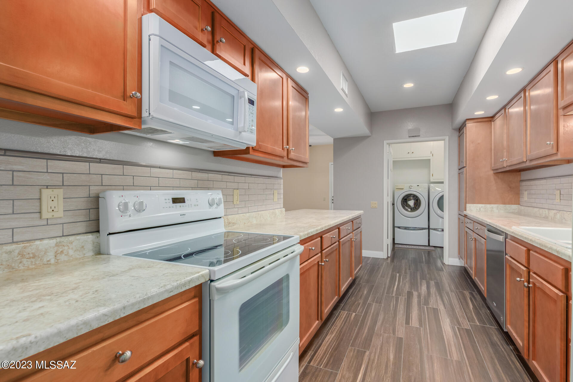 Continental Vistas(1-302) - Residential