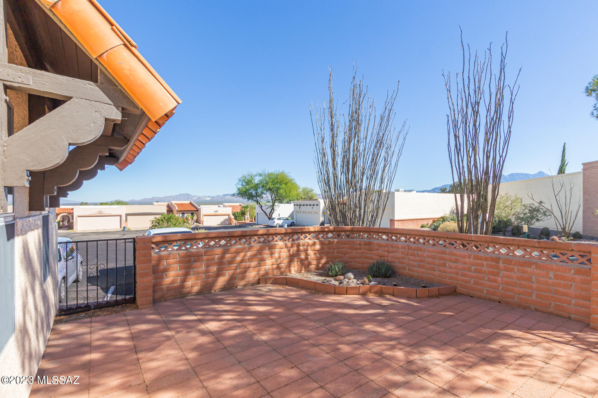 Continental Vistas(1-302) - Residential