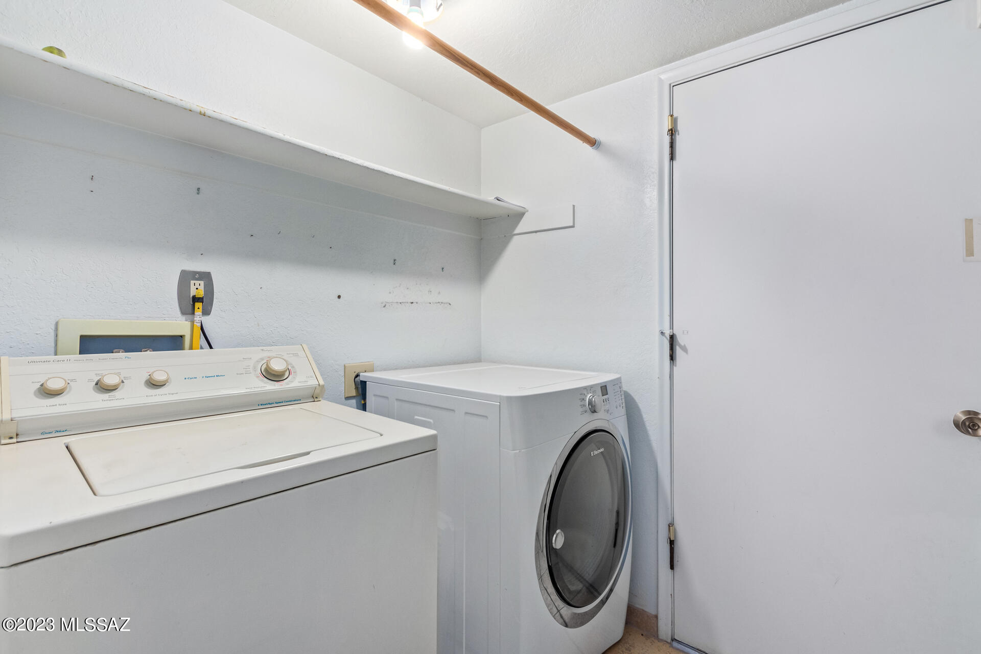 Encanto Place Townhomes (1-23) - Residential