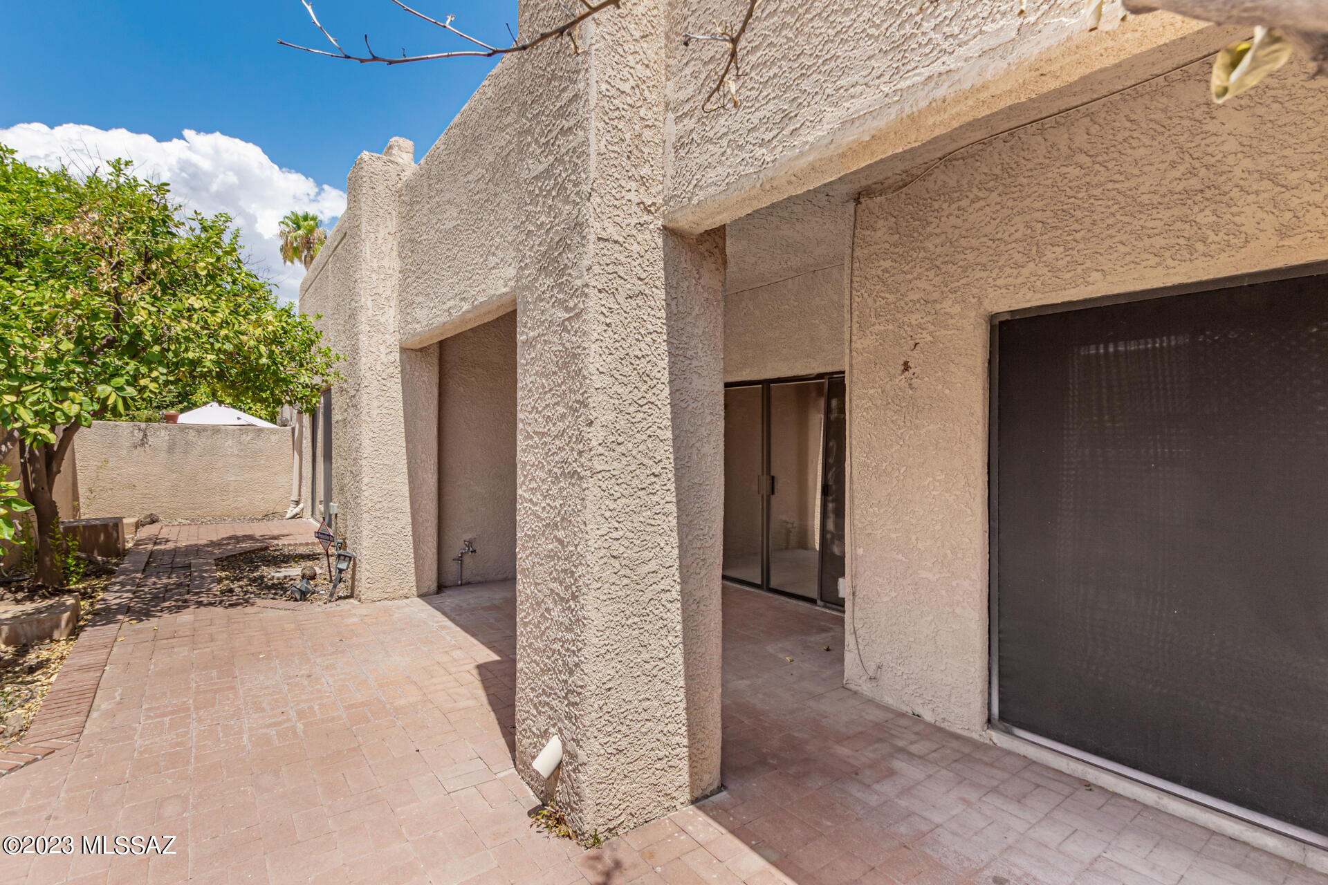 Encanto Place Townhomes (1-23) - Residential