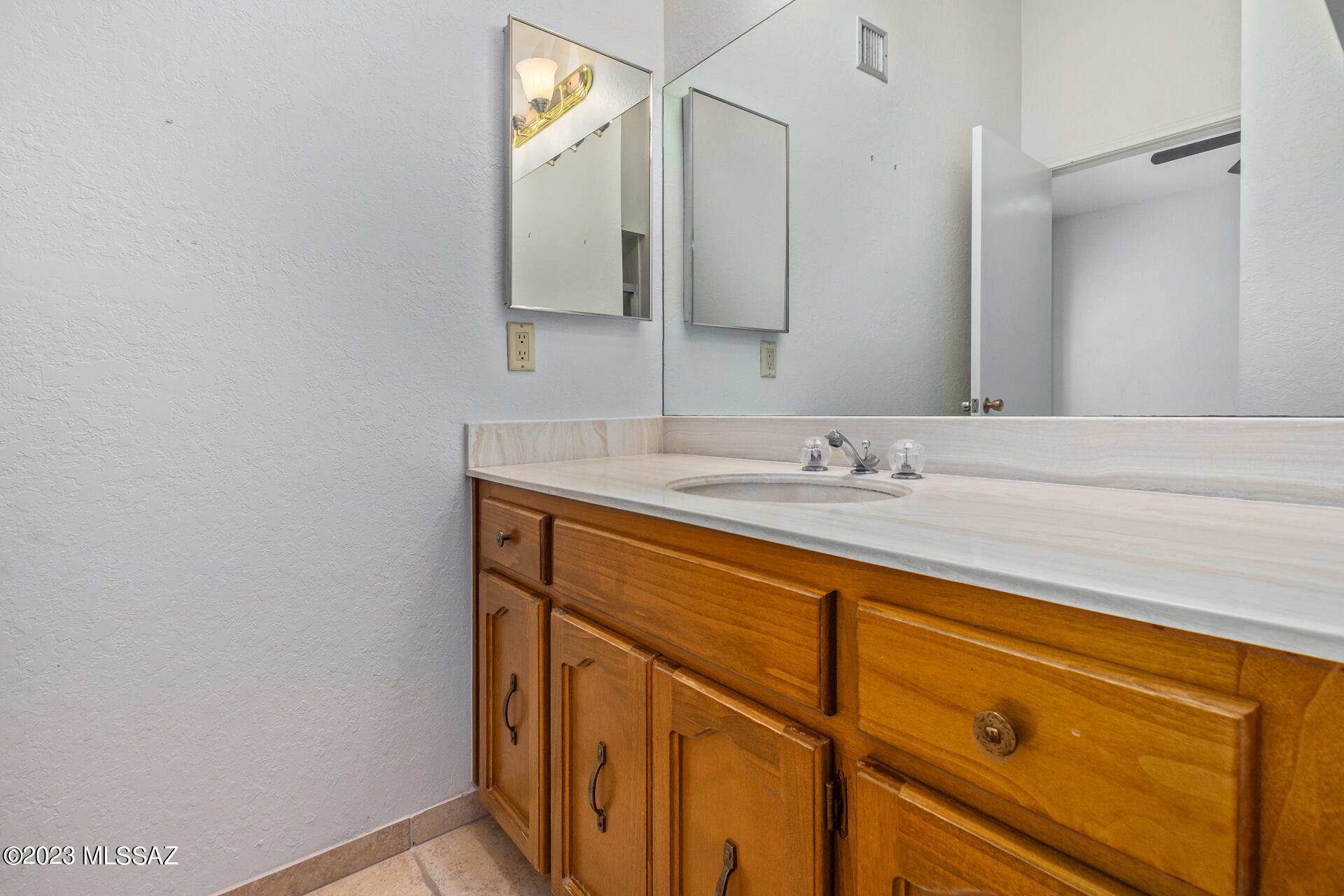 Encanto Place Townhomes (1-23) - Residential