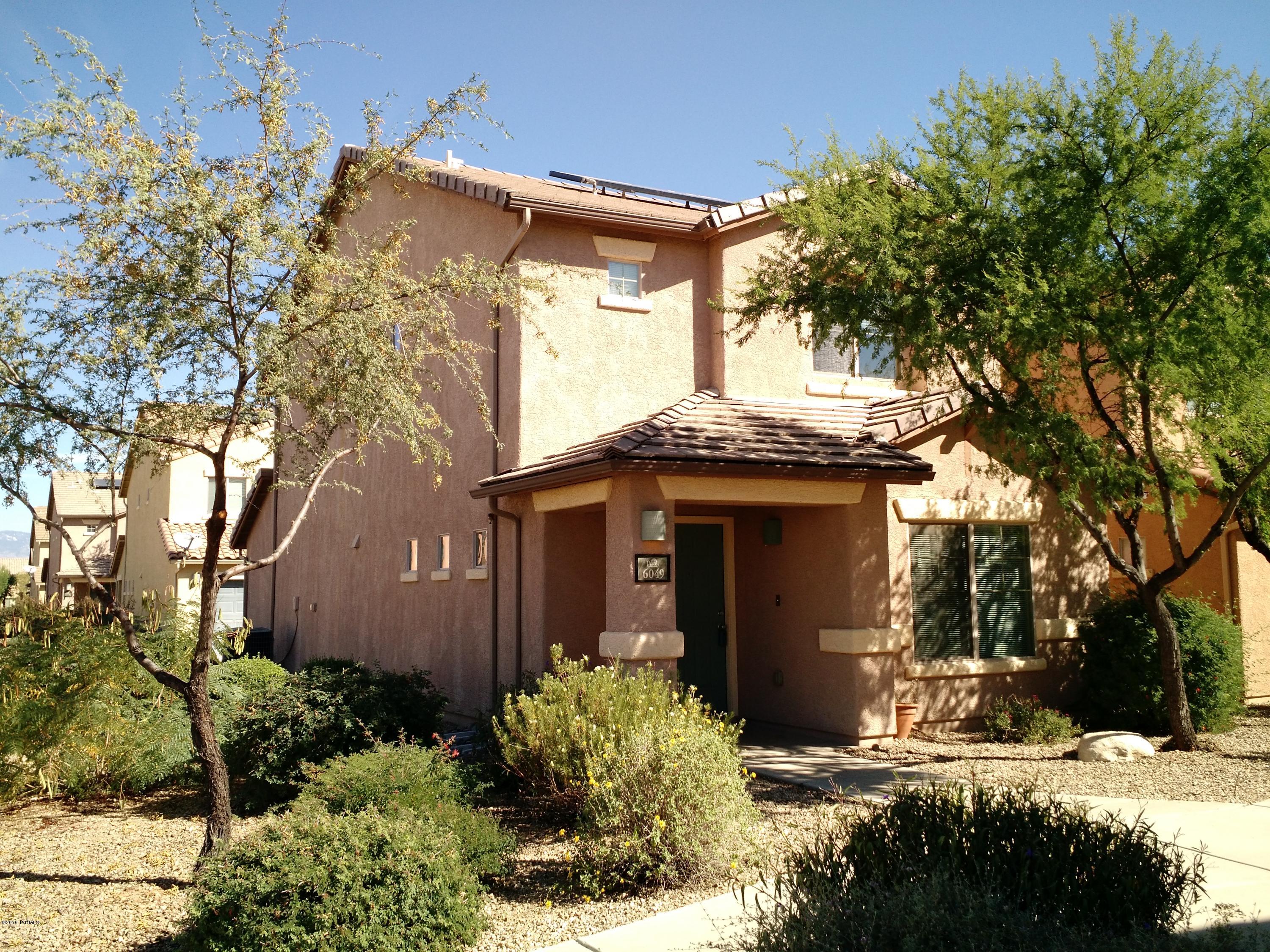 Bright and open living area. Large pantry. Clean & safe home in dynamic and peaceful neighborhood. Fantastic community center with pool. The laundry room is located next to upstairs bedrooms. Walk in closet in master bedroom. HOA covers pool, recreation center, basketball court, jogging paths, park and front landscaping. Home warranty. Make this Sierra Morodo Masterpiece your home today. Pride of ownership. Walking distance to Schools, easy access to I-10,Employment centers,shoppping and parks. Association takes care of front yard and side yard by street. Enjoy a low maintenance lifestyle.
