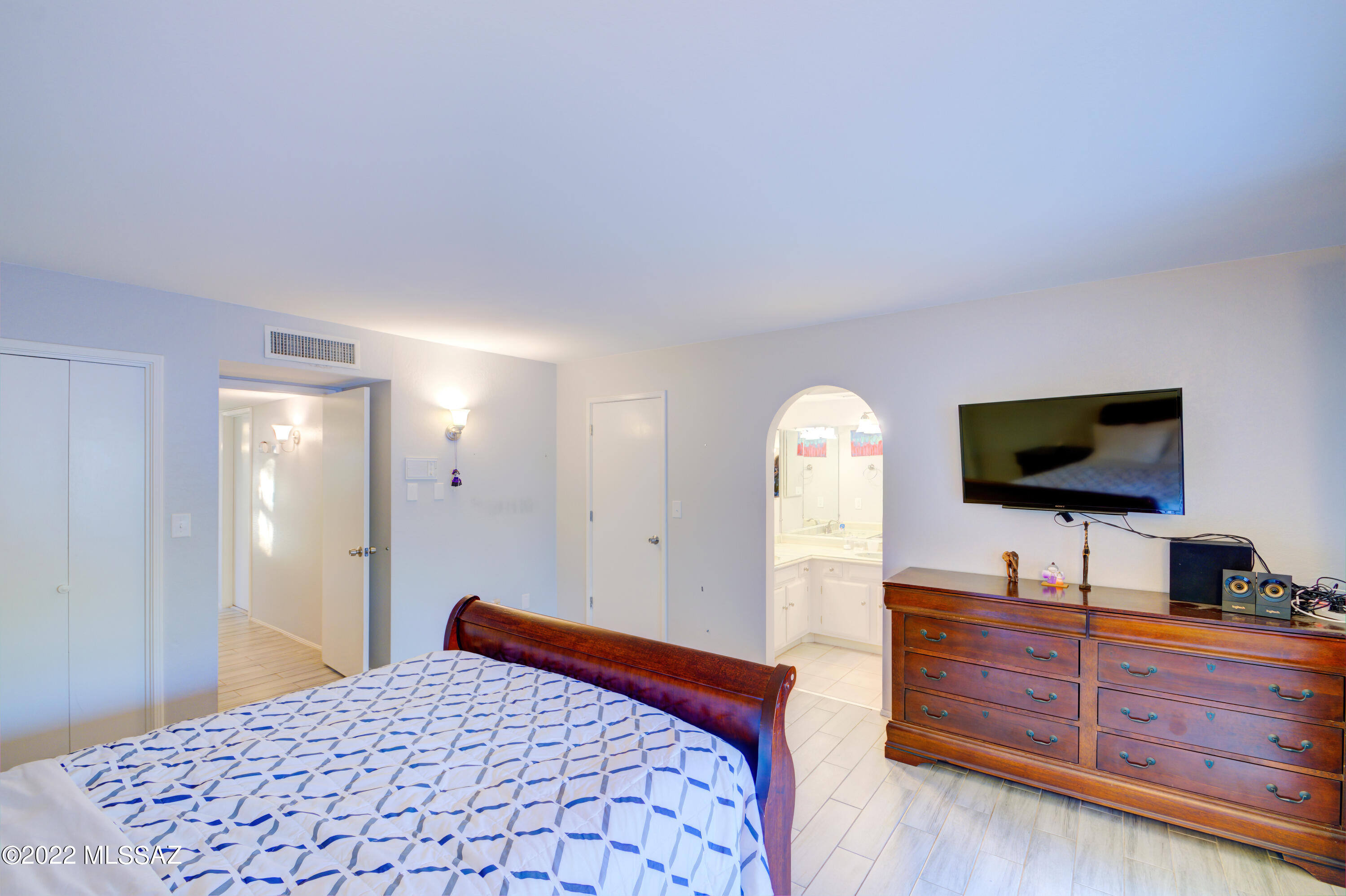 Woodland Hills NO. 2 (1-22) - Residential