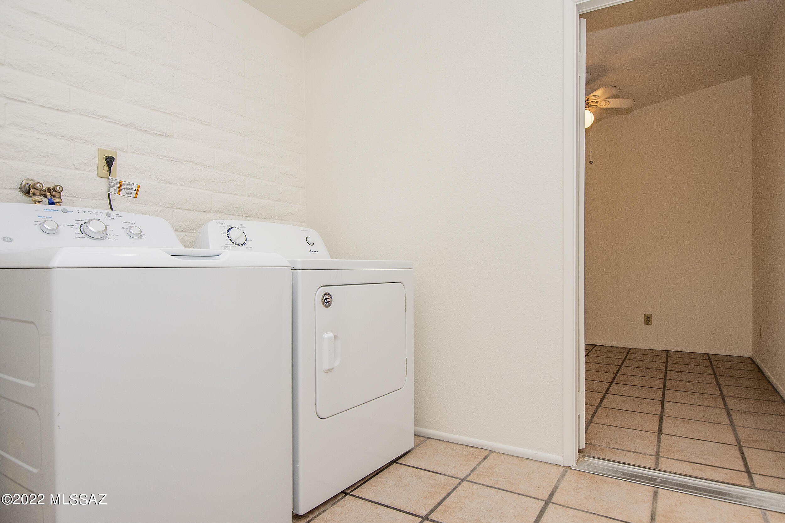 Casas Adobes Park (416-540) - Residential