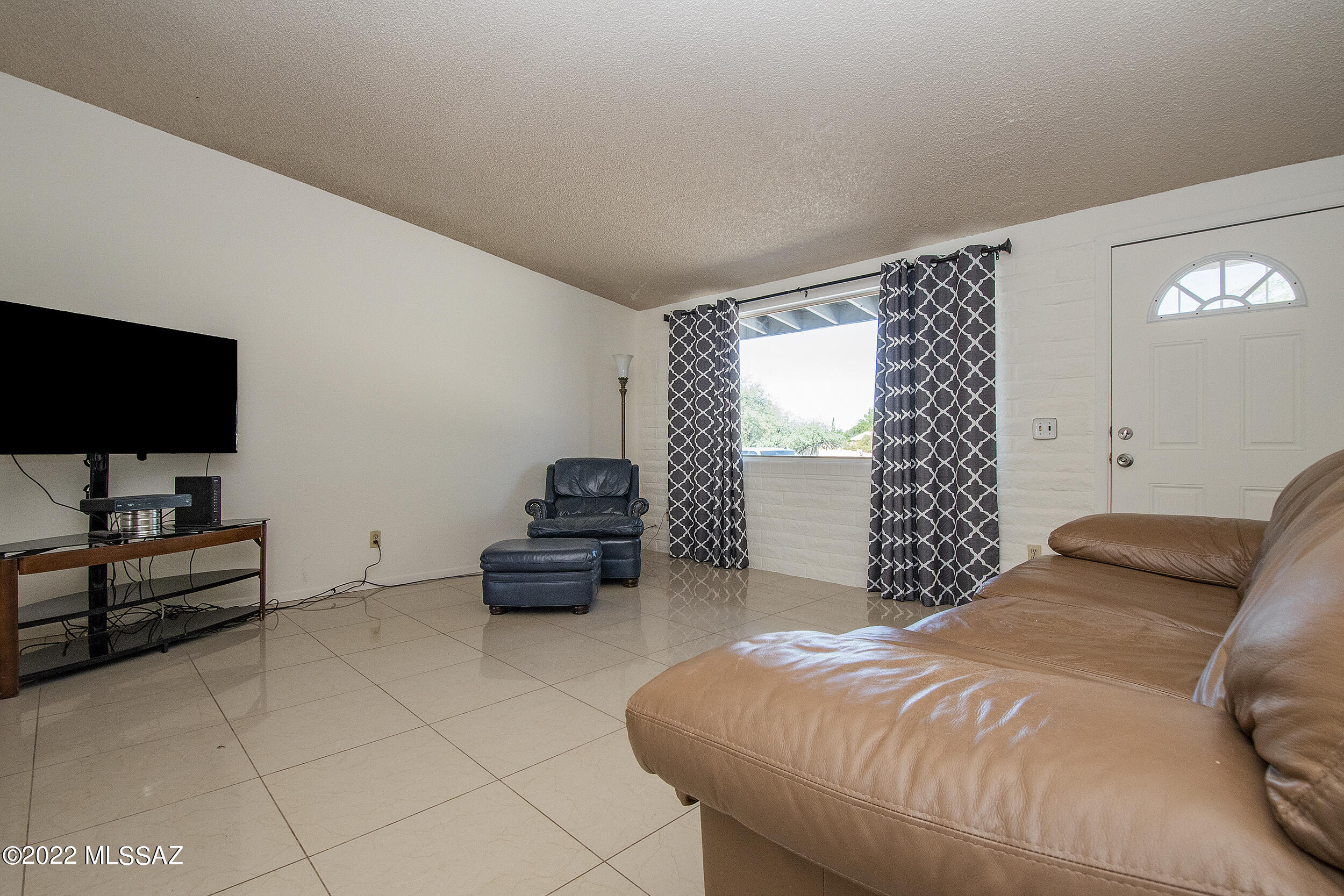 Casas Adobes Park (416-540) - Residential